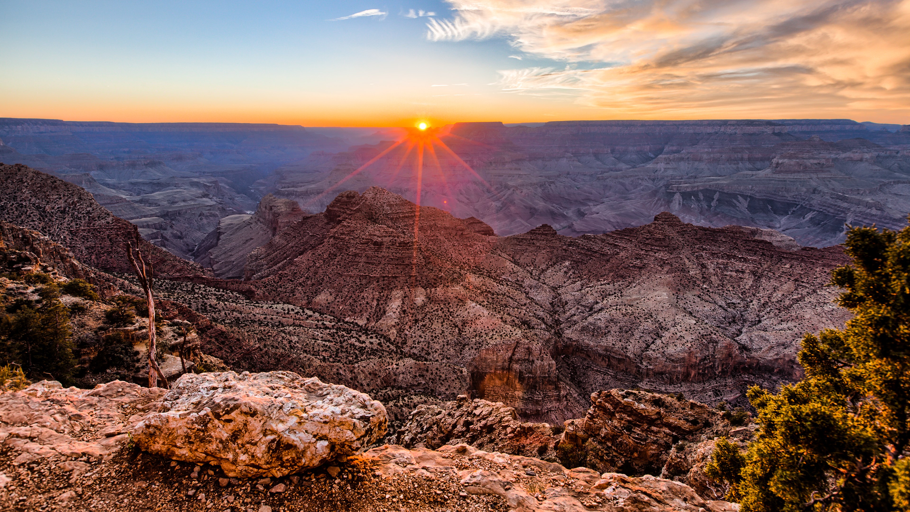 Grand Canyon at Sunset with Sunburst HD Wallpaper
