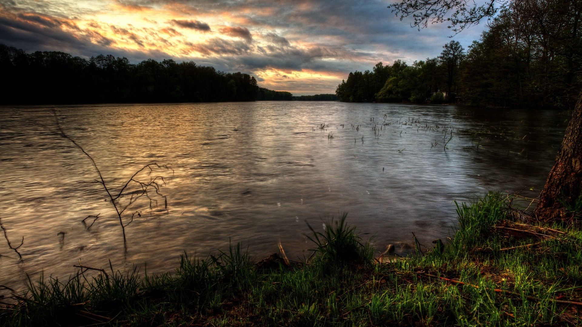 Lake at sunset with trees and clouds HD Wallpaper