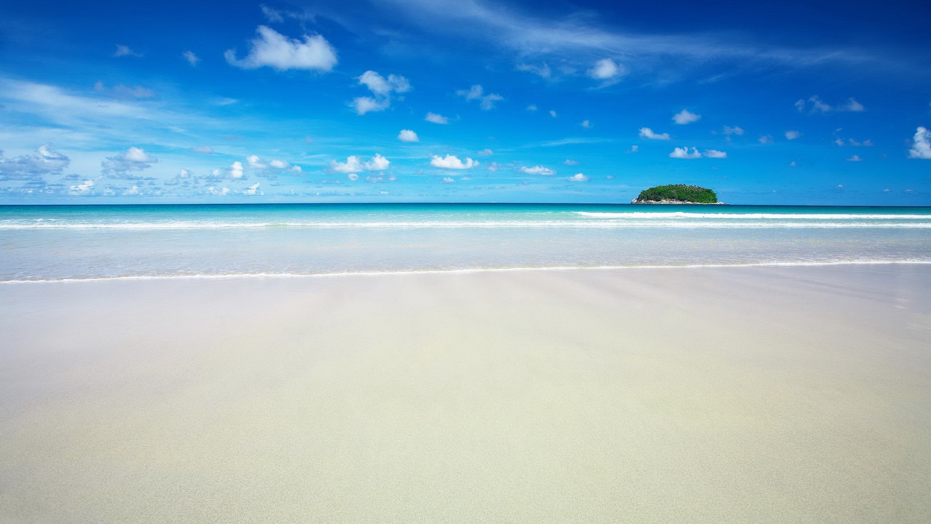 Tropical island beach with blue sky and ocean HD Wallpaper
