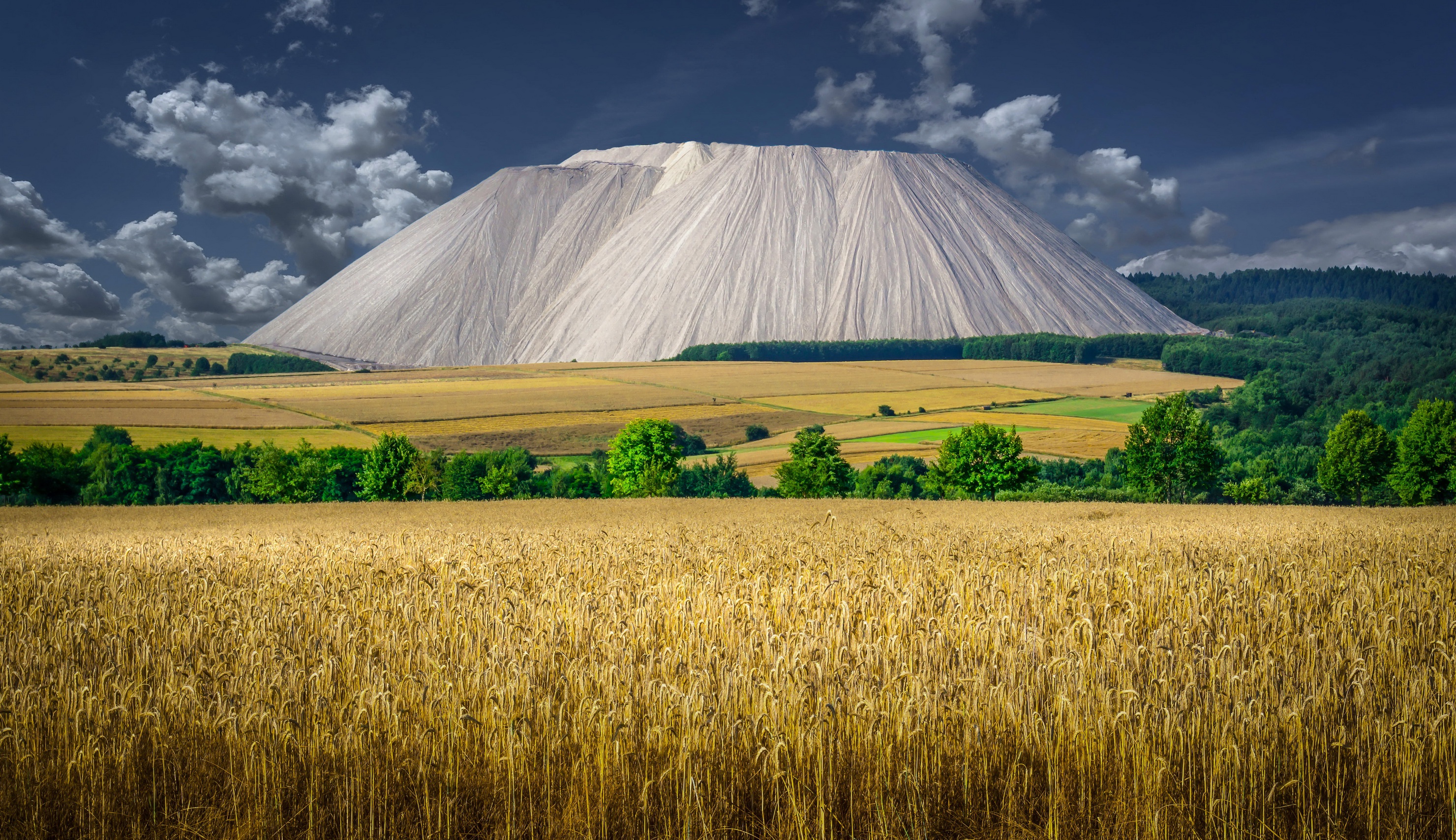 Mountain of salt in a rural landscape in Germany HD Wallpaper