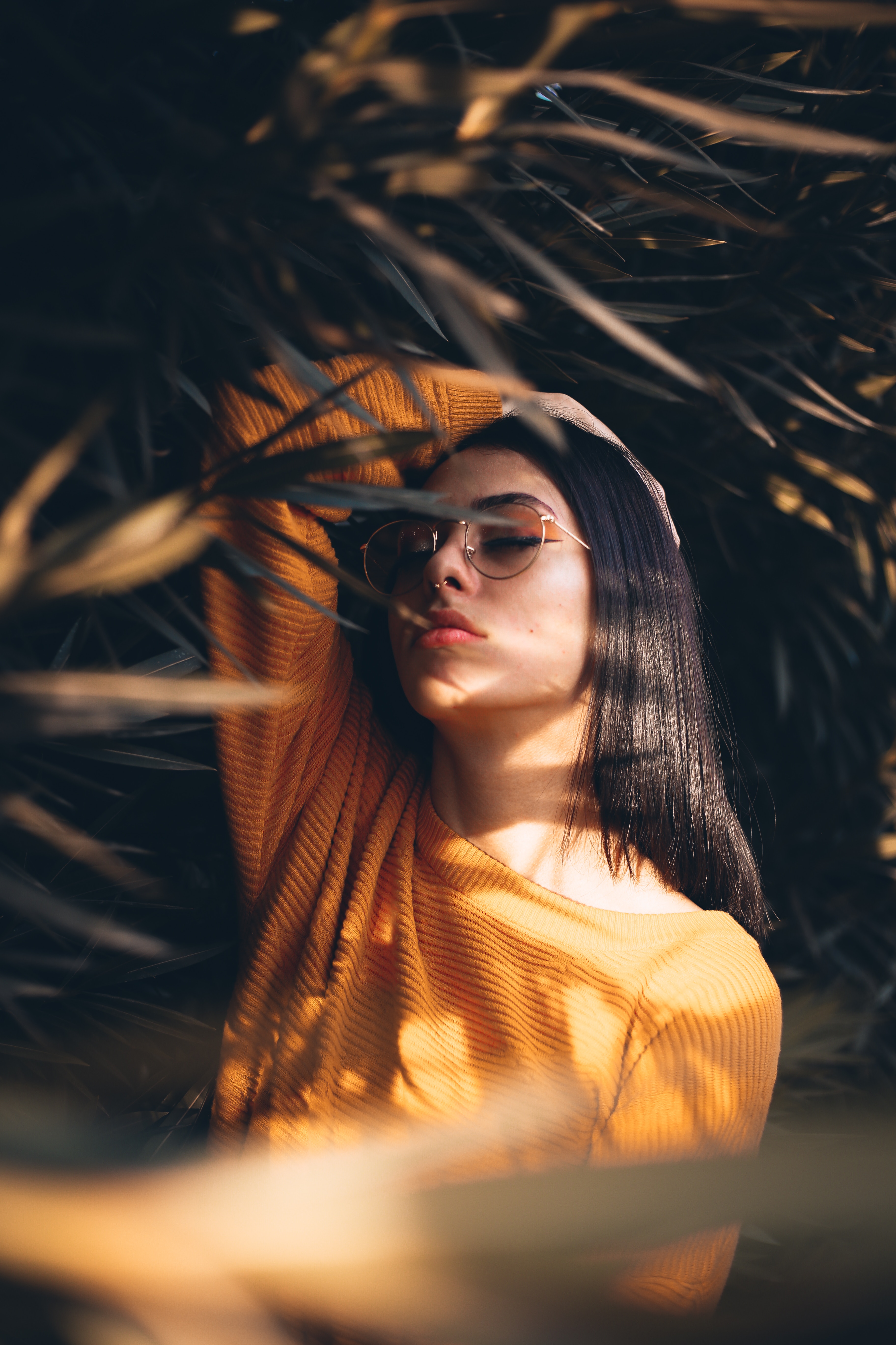 Woman with glasses and yellow sweater HD Wallpaper