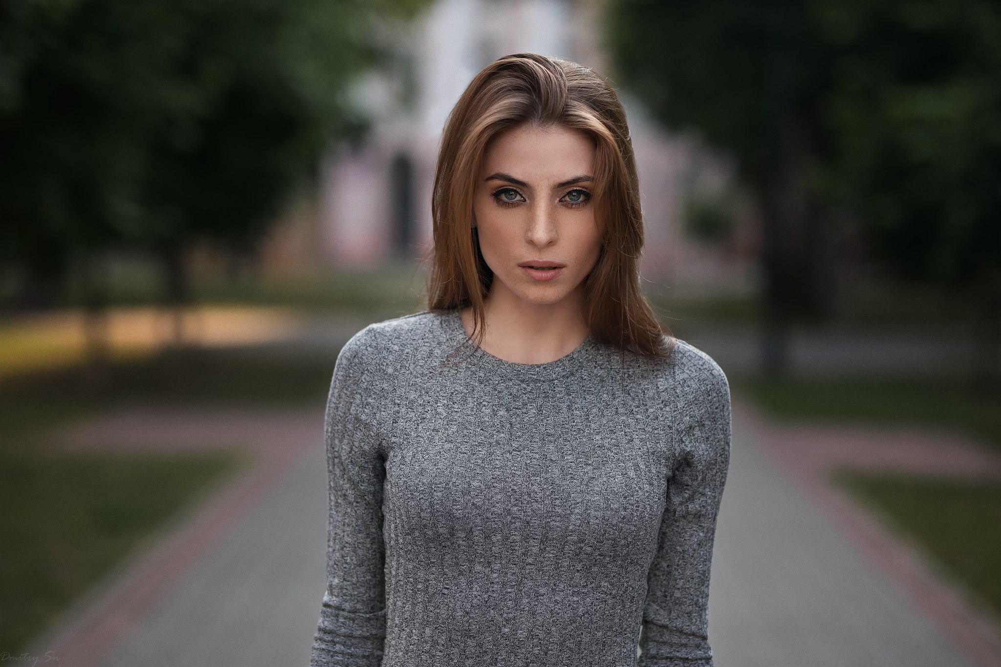 Portrait of a woman by Dmitry Shulgin HD Wallpaper