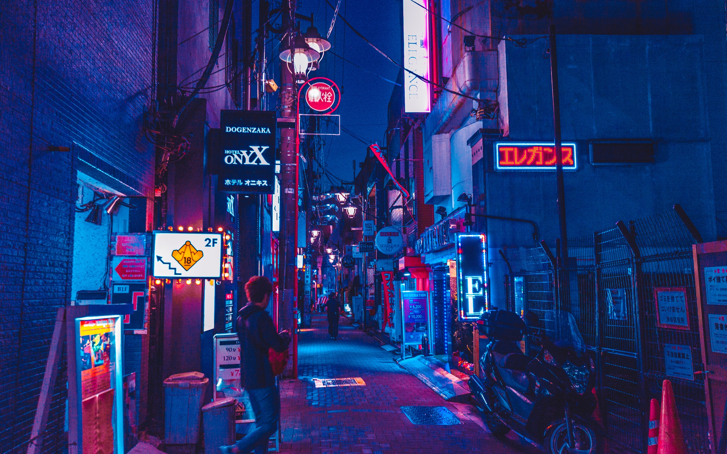 Neon street in Japan at night HD Wallpaper