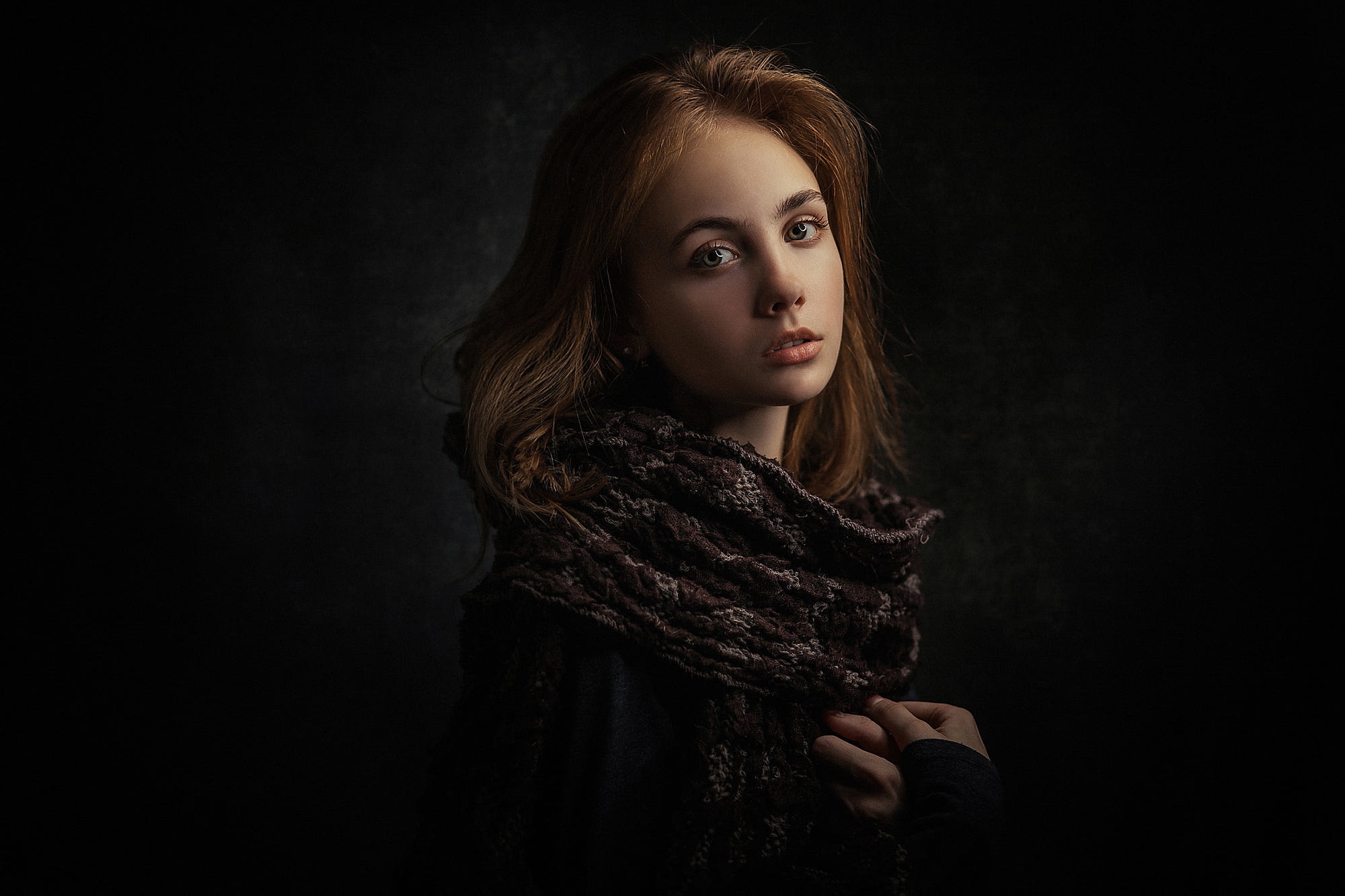 Portrait of a young woman with a scarf HD Wallpaper