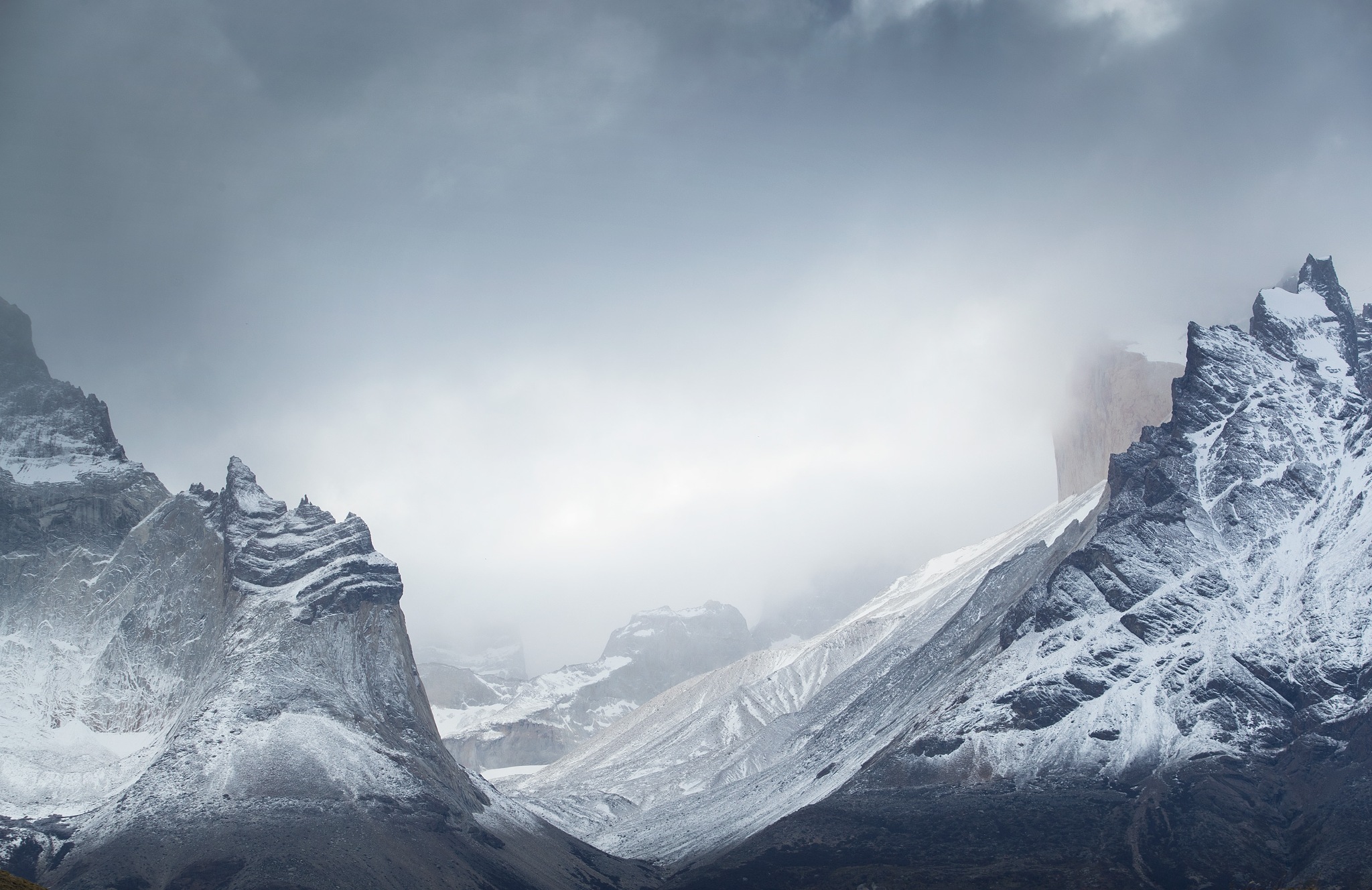 Snow-covered mountains in Torres del Paine National Park, Chile HD Wallpaper