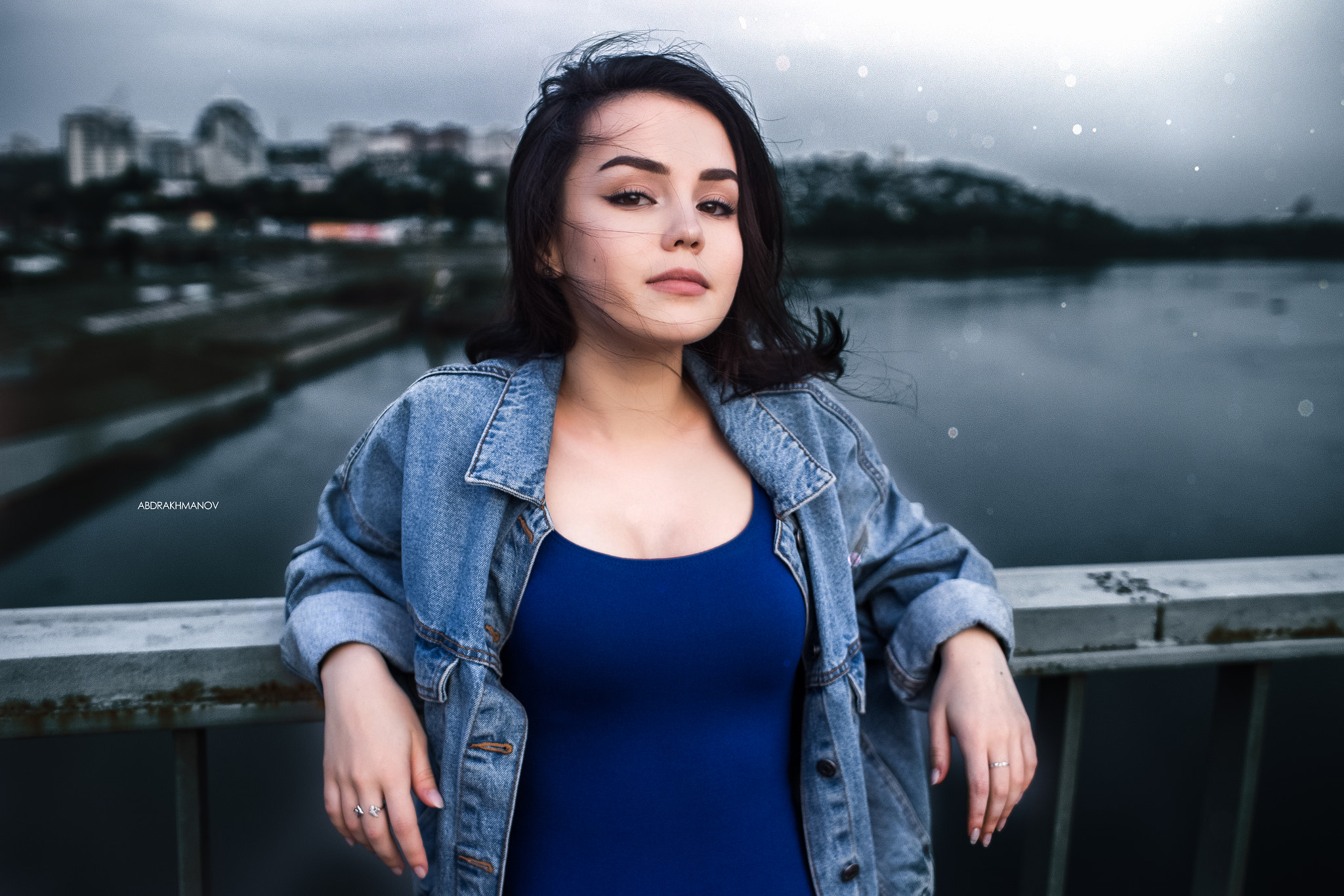 Woman in denim jacket and blue top HD Wallpaper