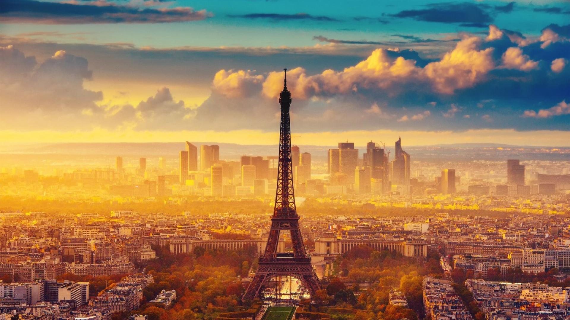 Eiffel Tower and Paris Skyline at Sunset HD Wallpaper
