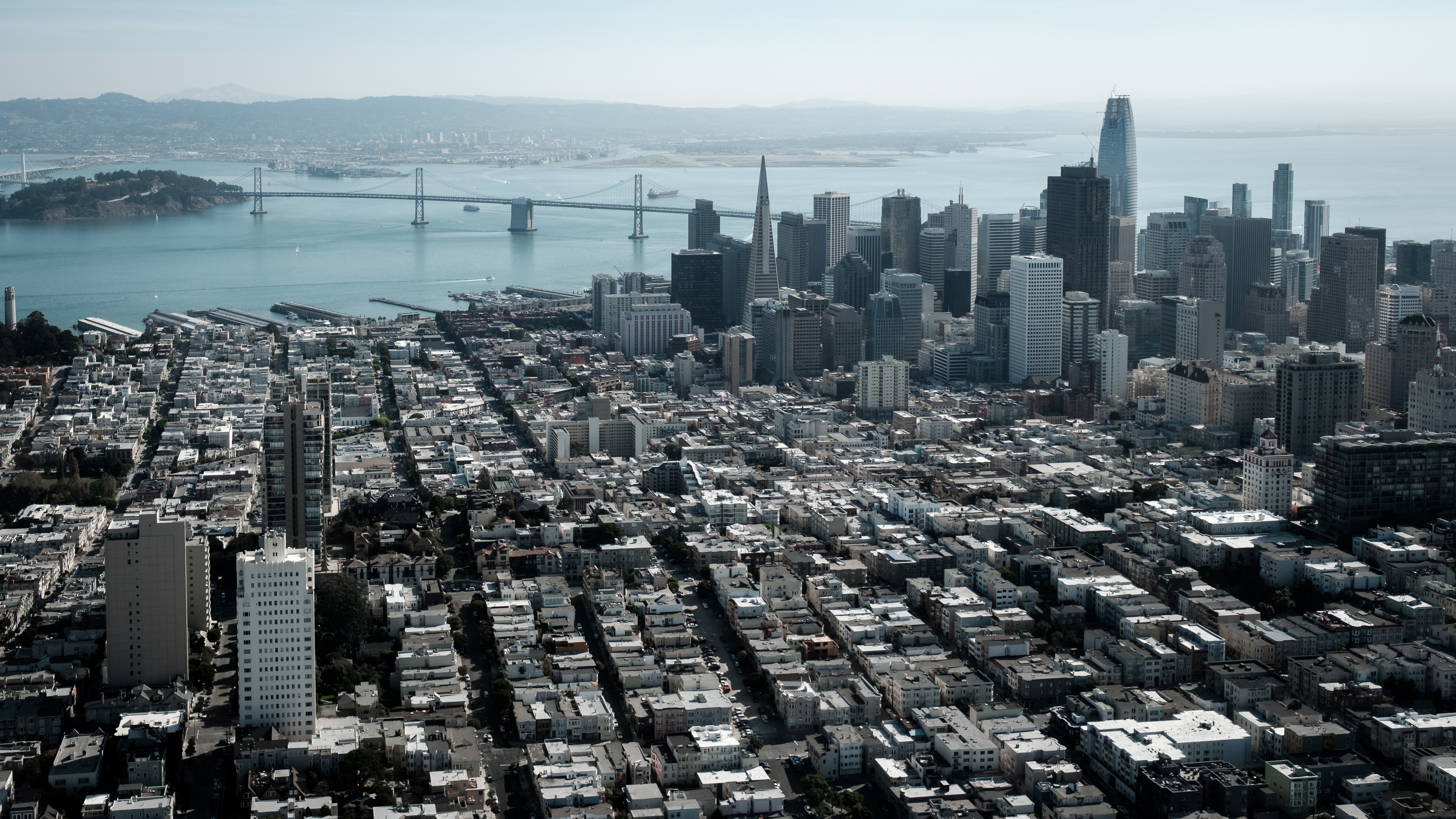 San Francisco cityscape with Bay Bridge and skyscrapers HD Wallpaper
