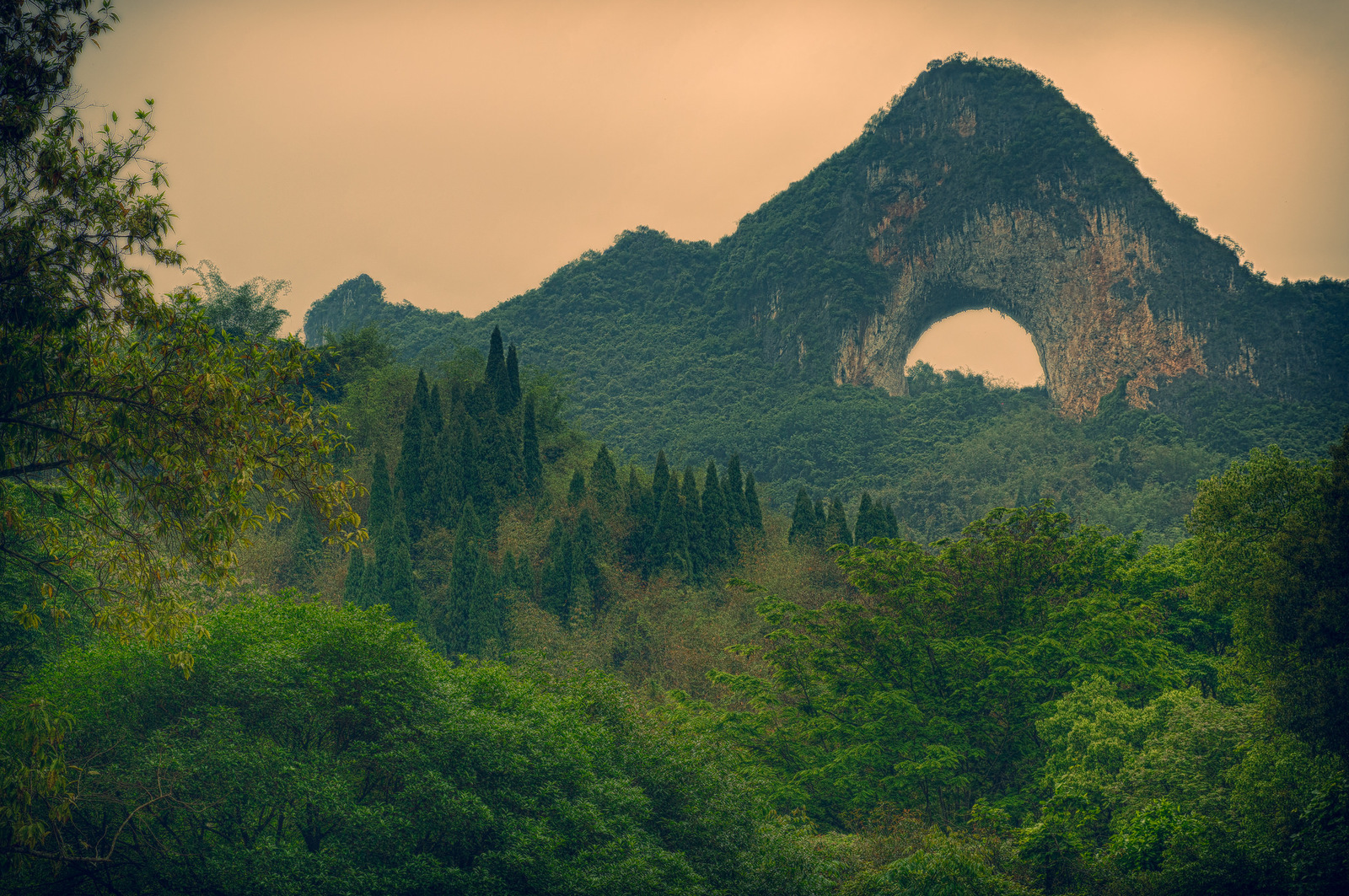 Moon Hill with a natural arch in China HD Wallpaper