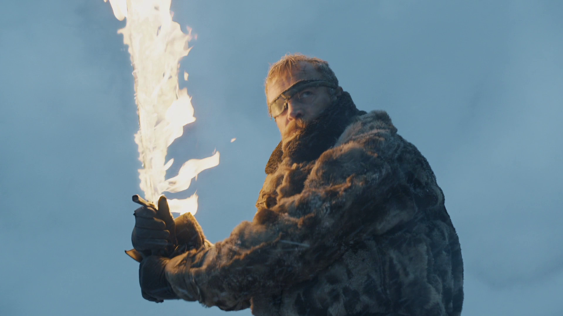 Beric Dondarrion from Game of Thrones with flaming sword HD Wallpaper