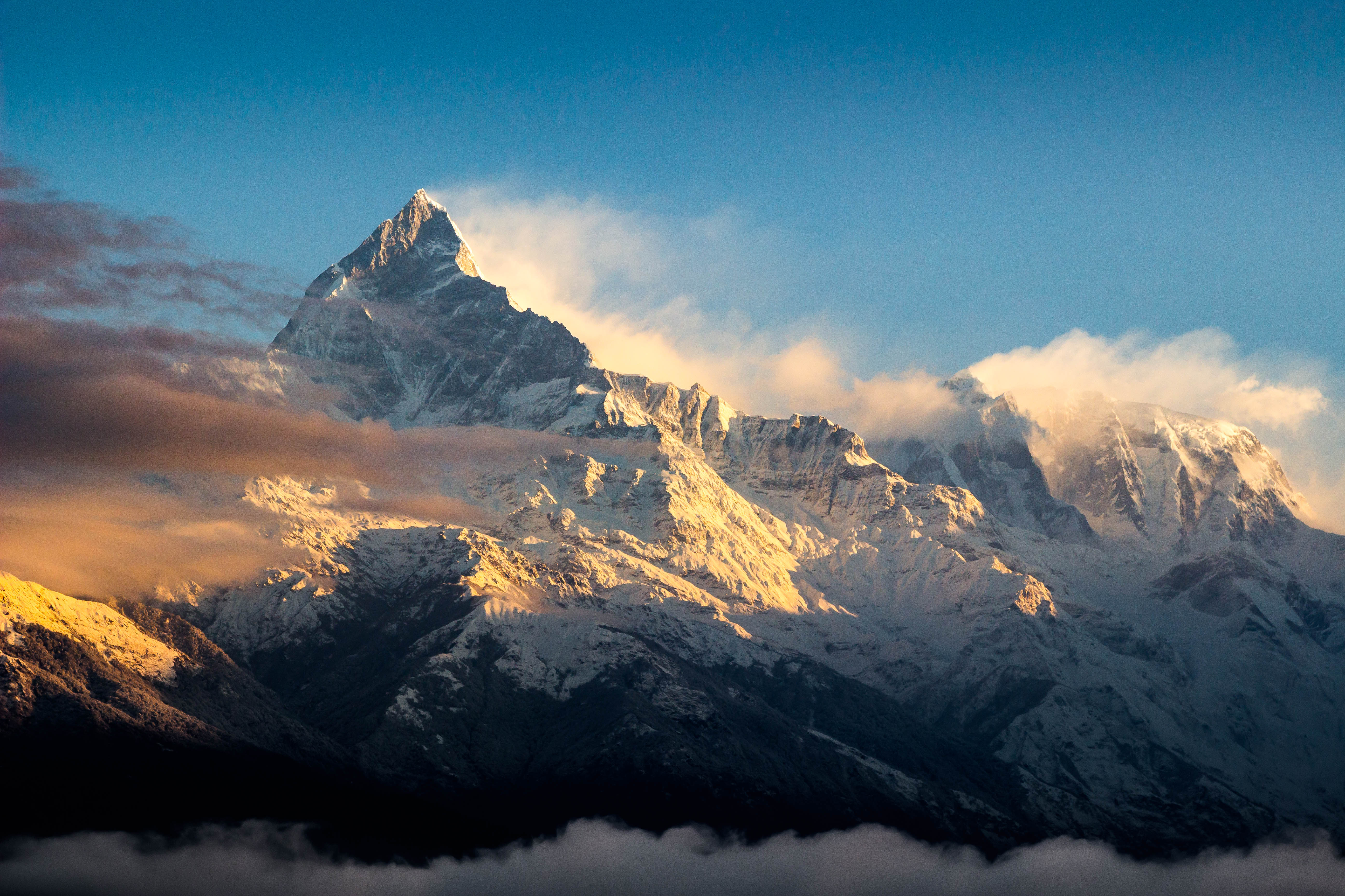 Machhapuchhre mountain in Nepal at sunrise HD Wallpaper