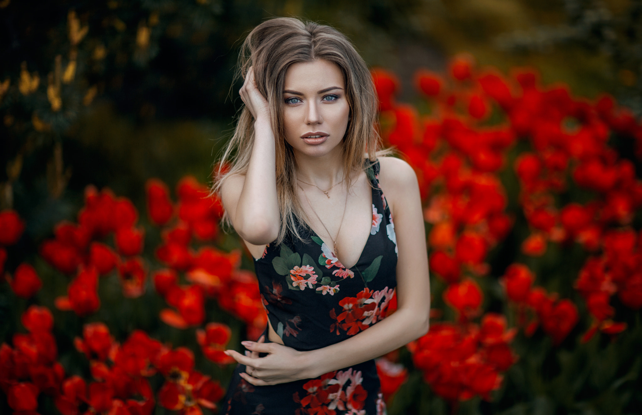 Woman in floral dress with red flowers HD Wallpaper
