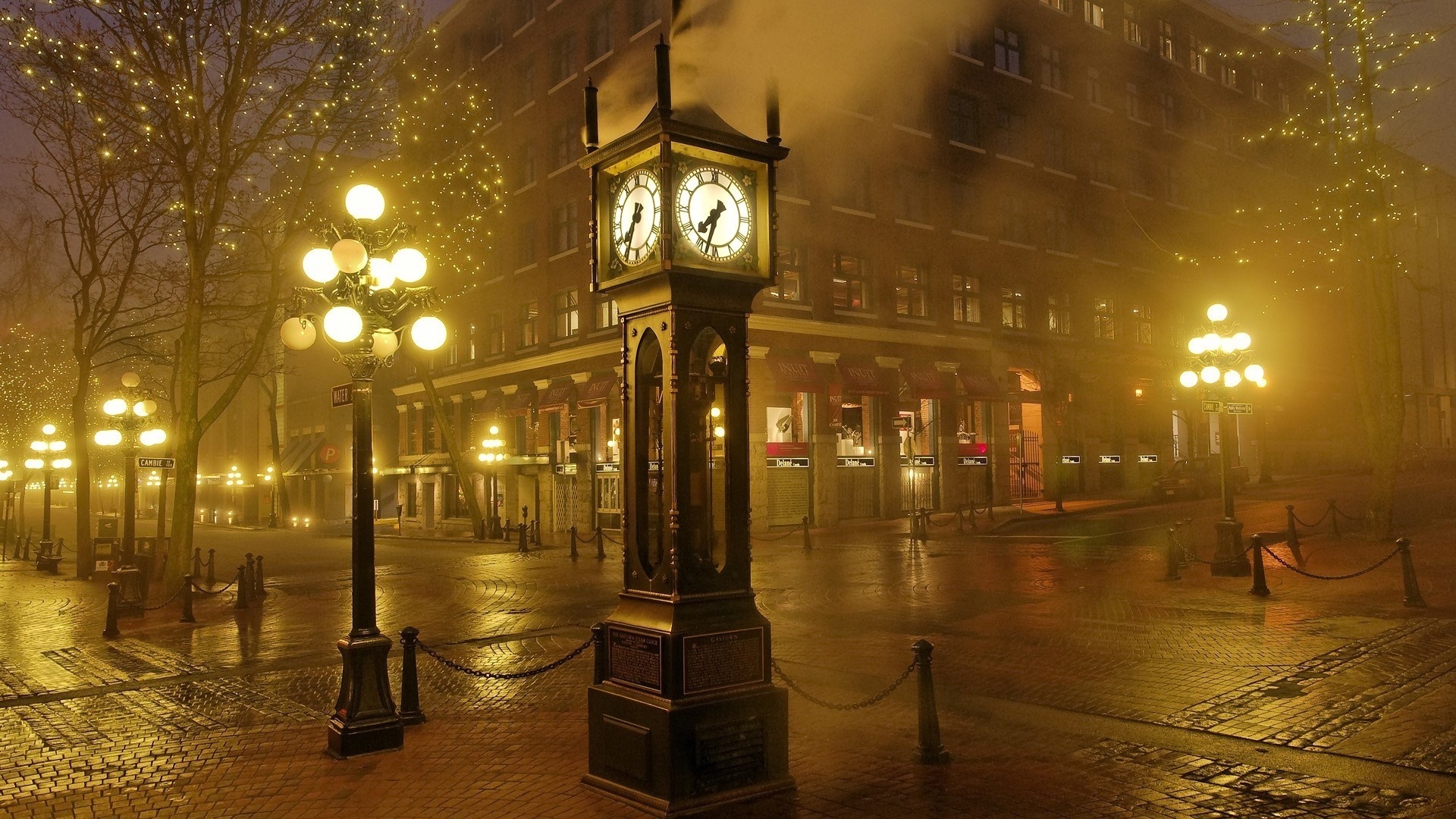Gastown Steam Clock at night in fog HD Wallpaper