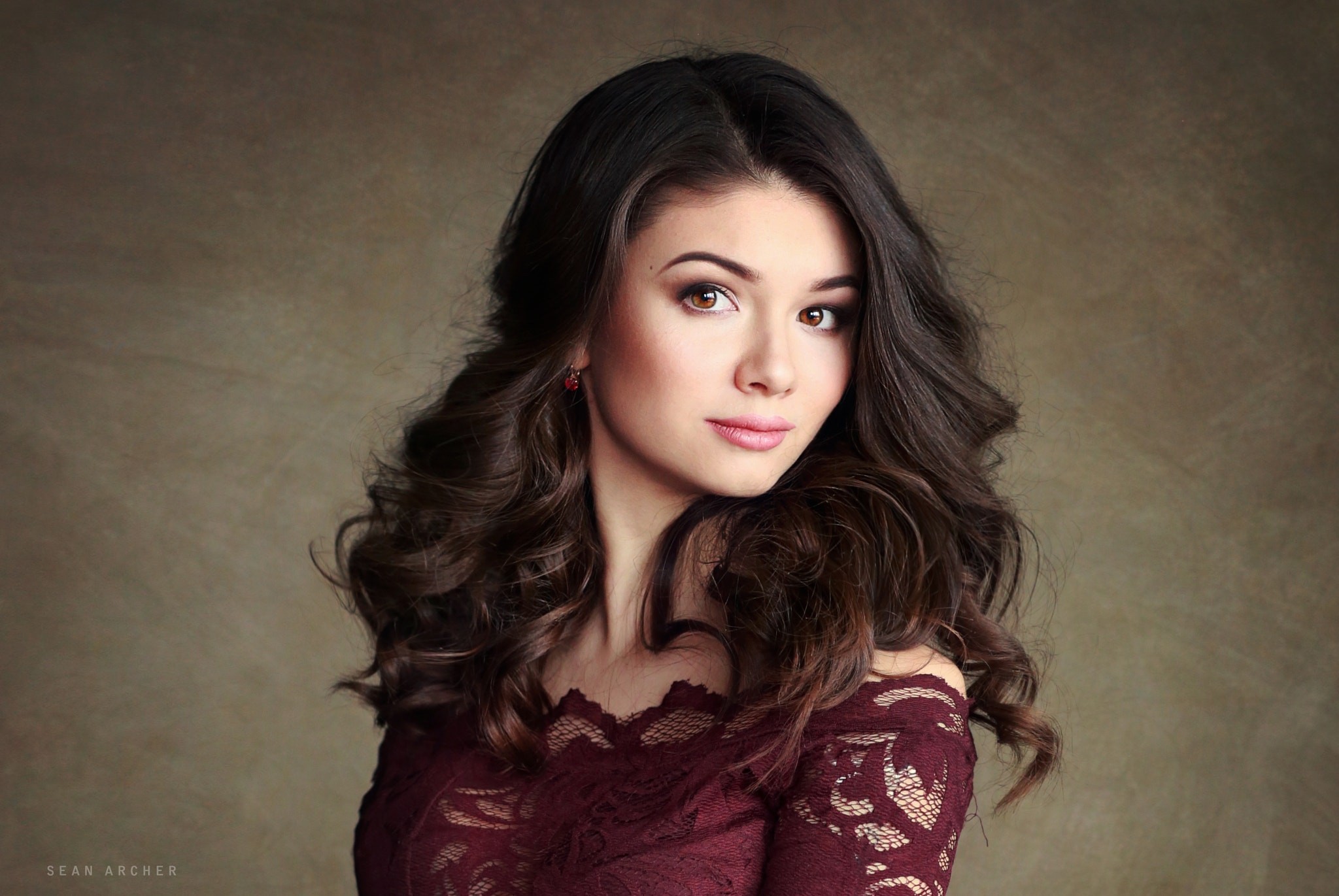 Portrait of a woman by Sean Archer HD Wallpaper