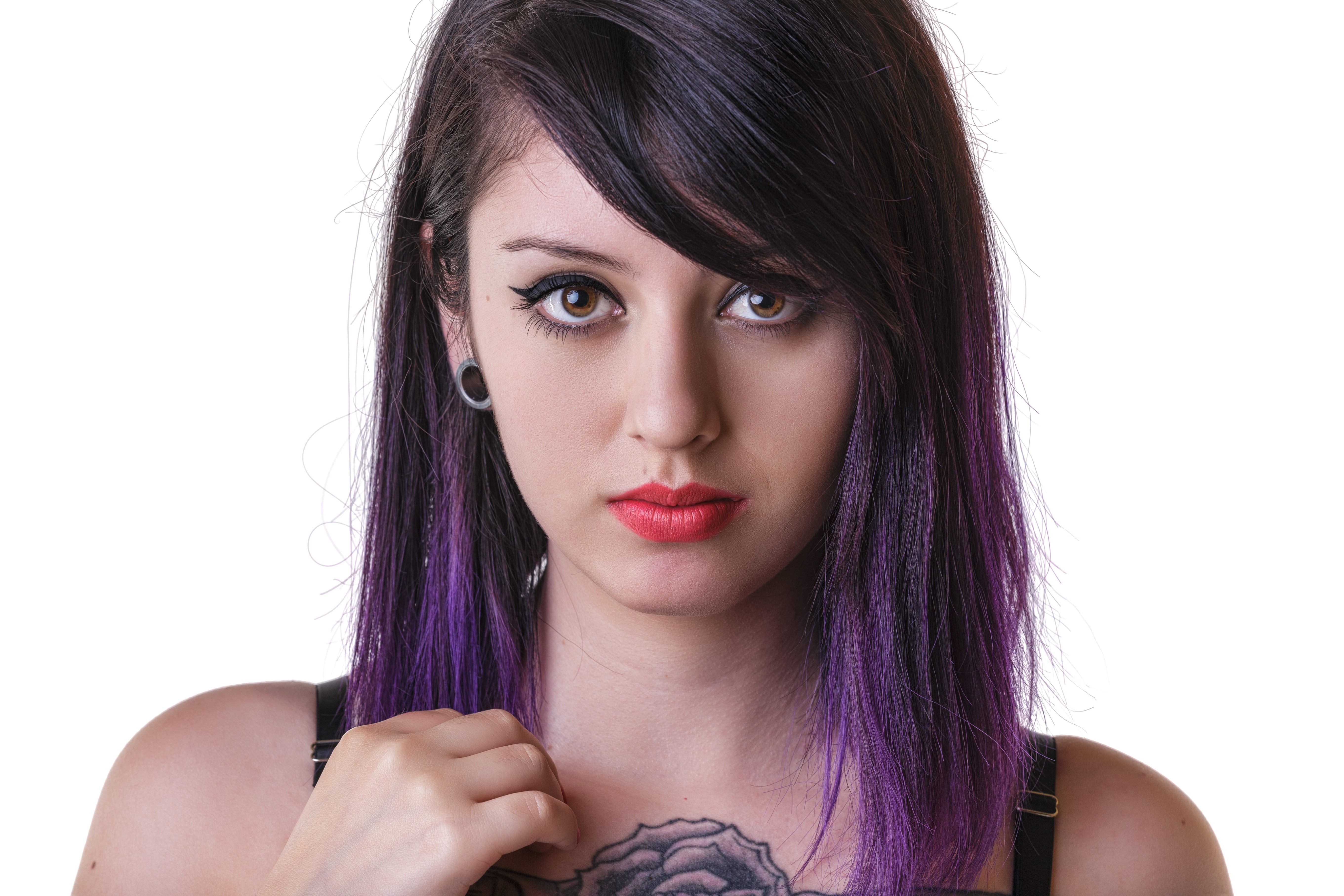 Woman with dyed purple hair and chest tattoo HD Wallpaper