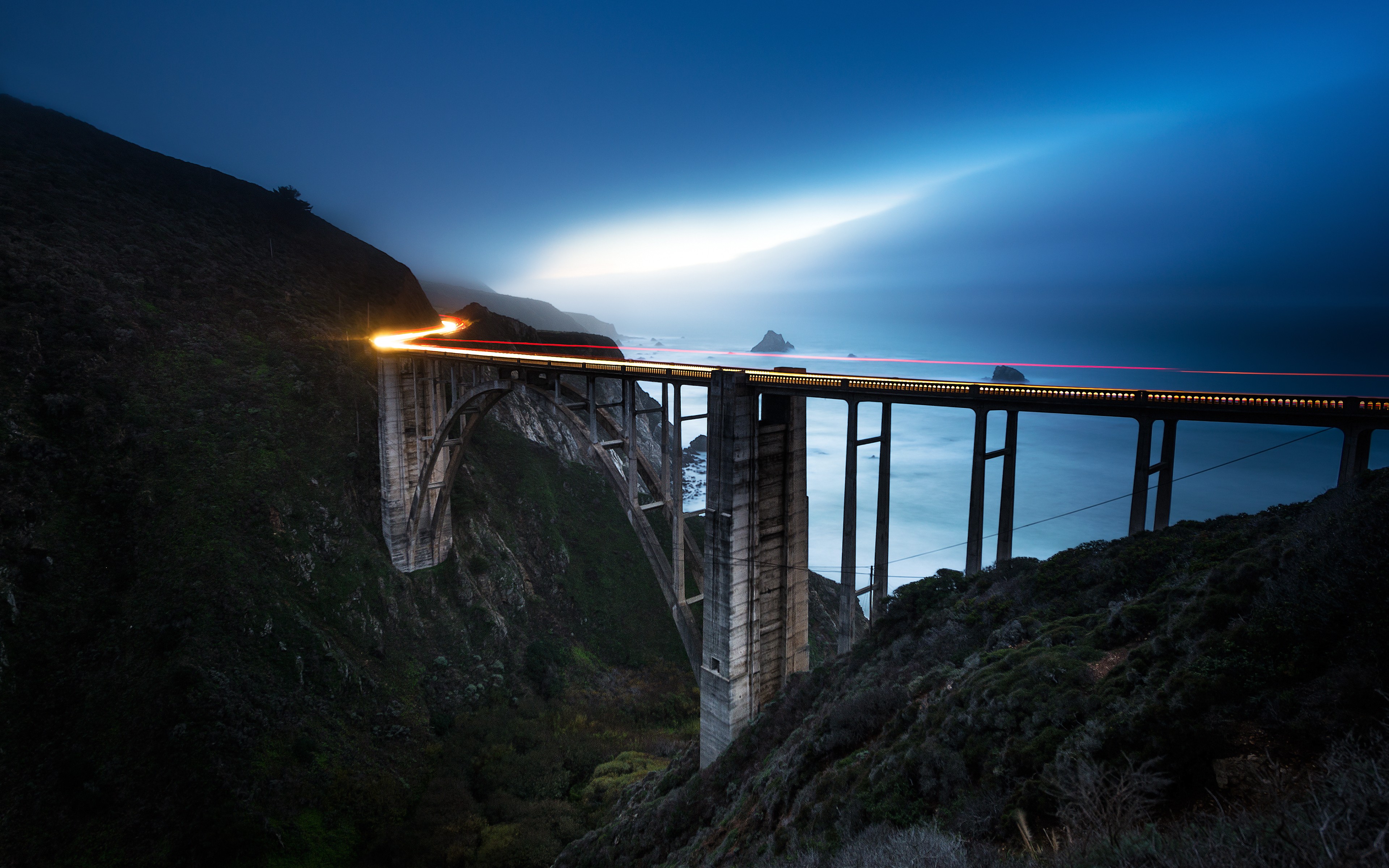 Bixby Creek Bridge at night with light trails HD Wallpaper