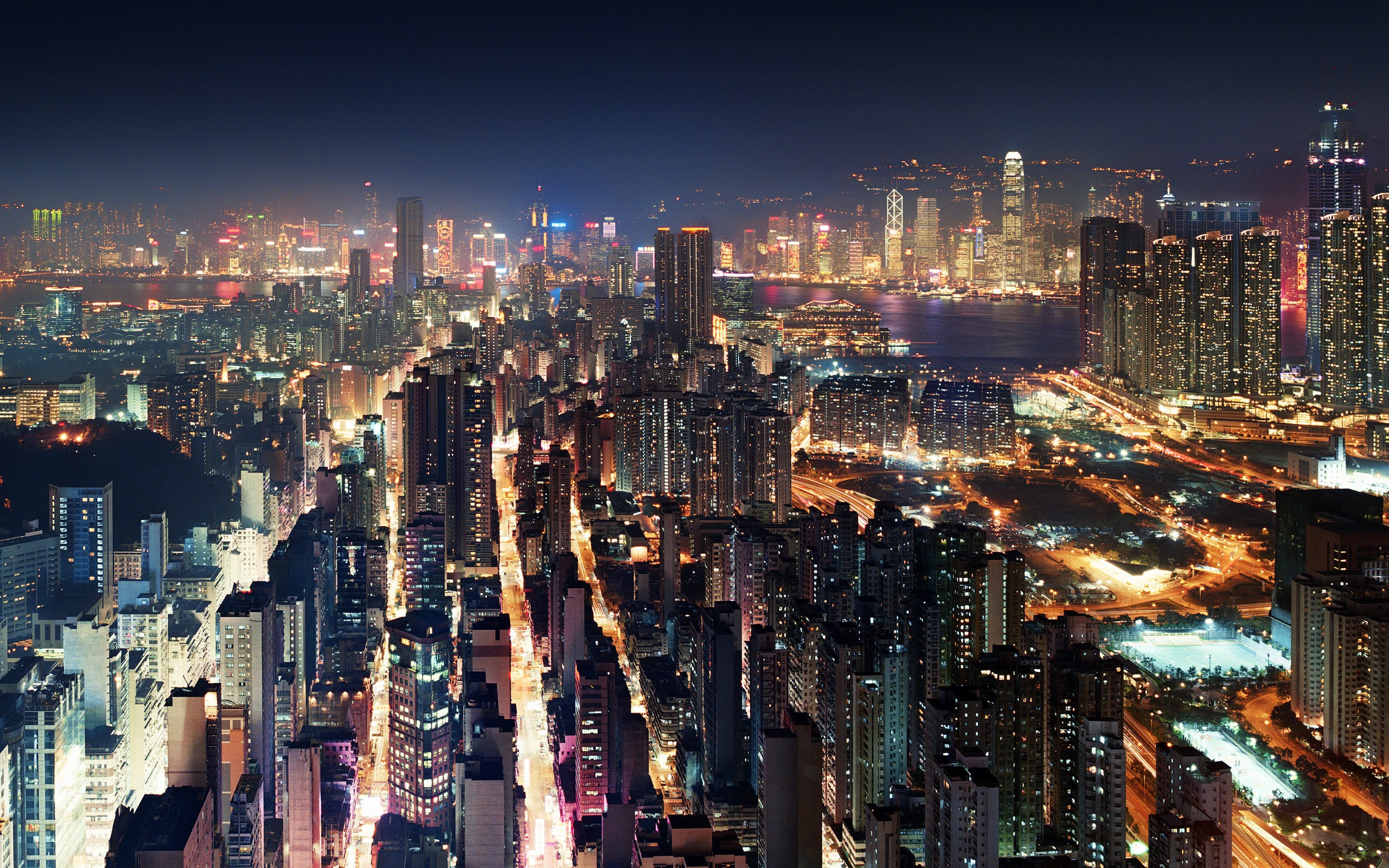 Hong Kong cityscape at night HD Wallpaper