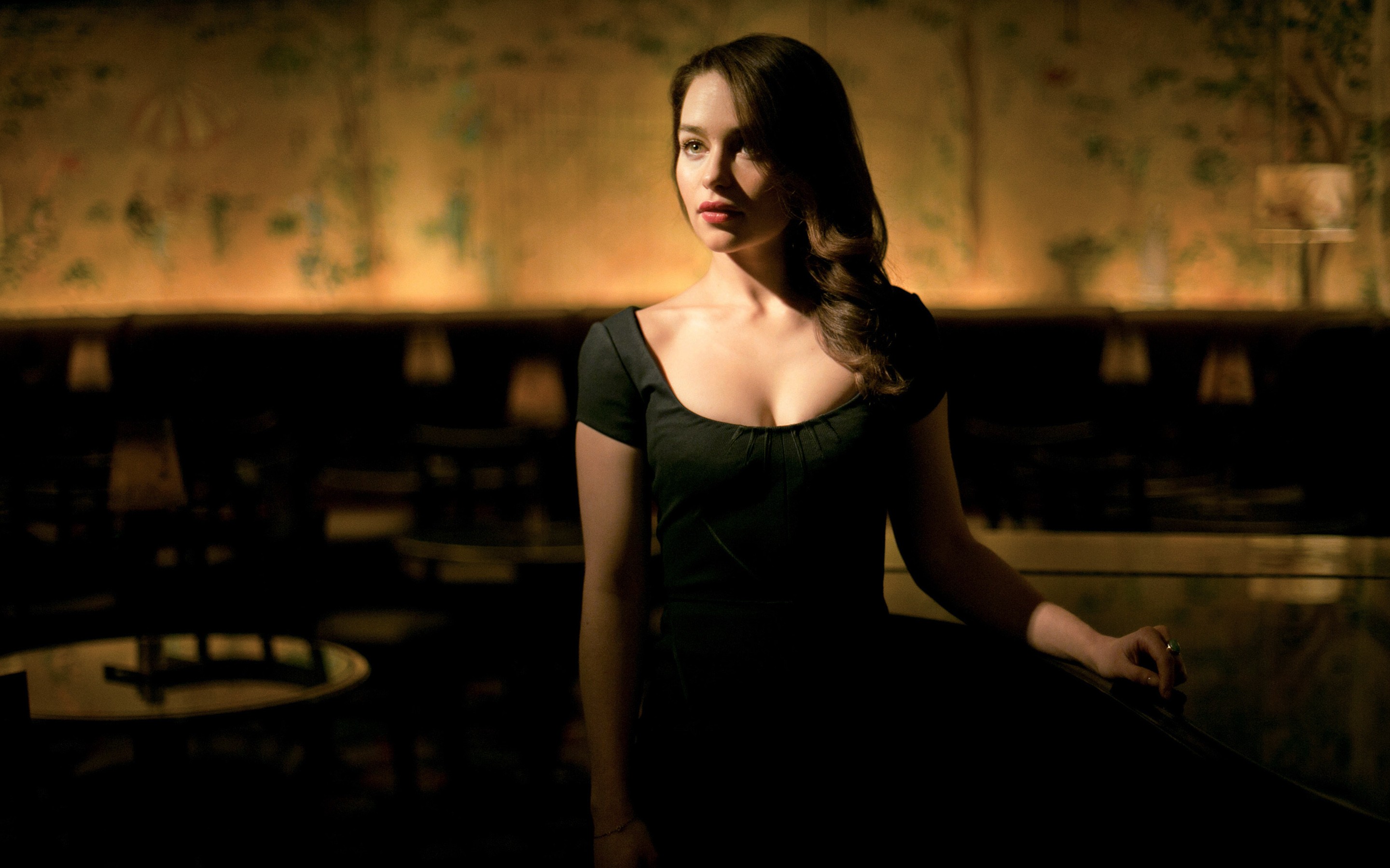 Emilia Clarke in a black dress HD Wallpaper