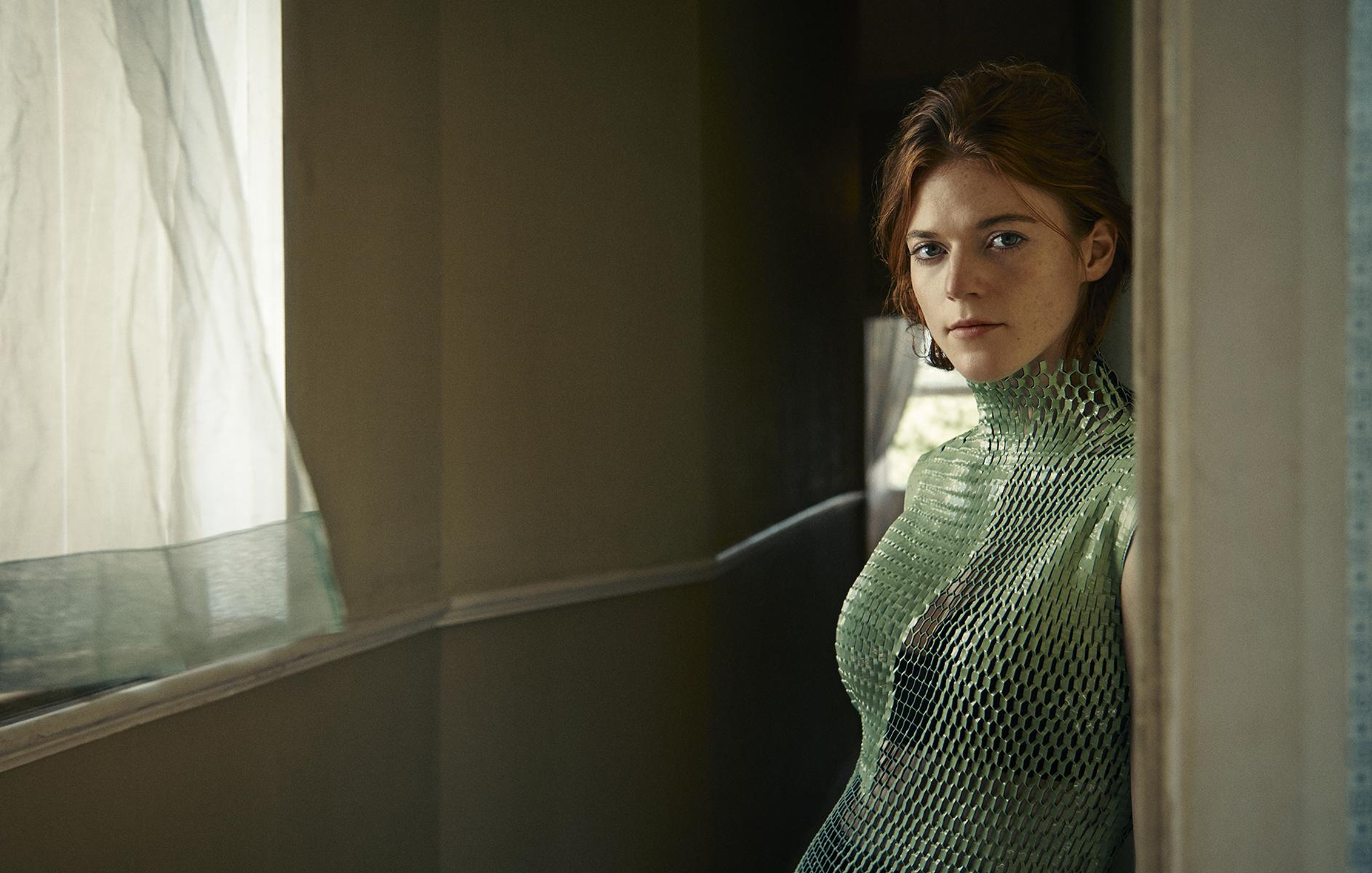 Rose Leslie actress HD Wallpaper