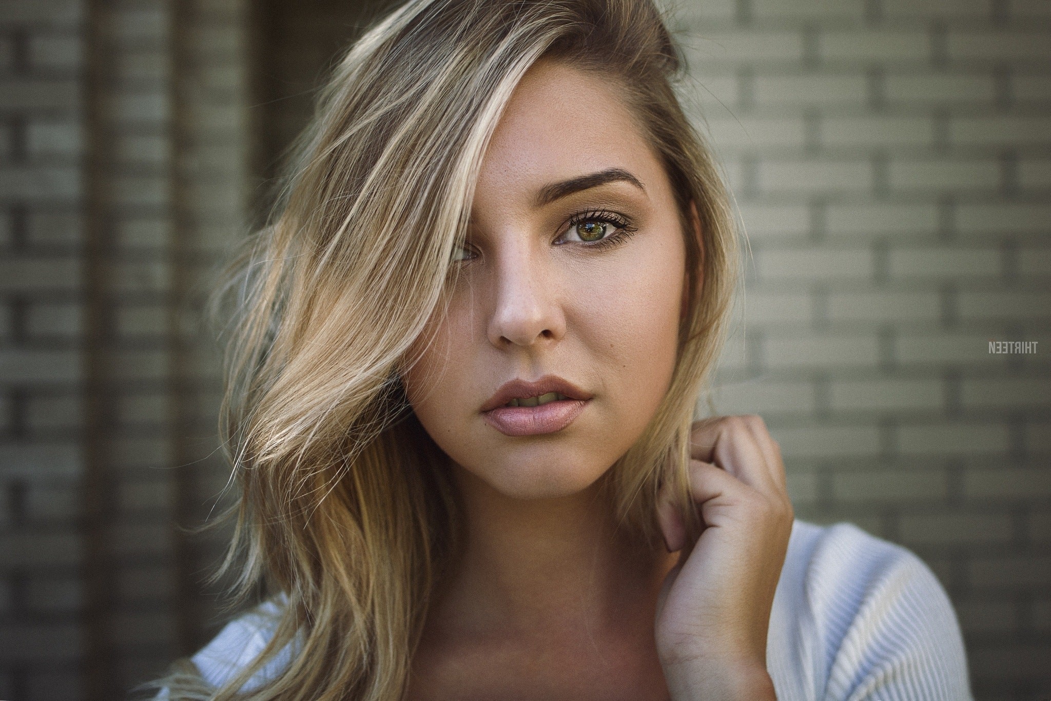 Portrait of a young woman with blonde hair HD Wallpaper