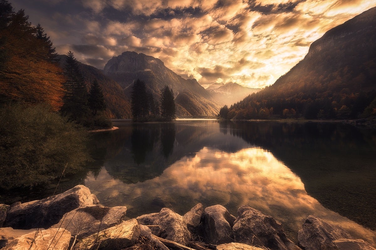 Lake reflection of mountains and forest during sunset in Slovenia HD Wallpaper