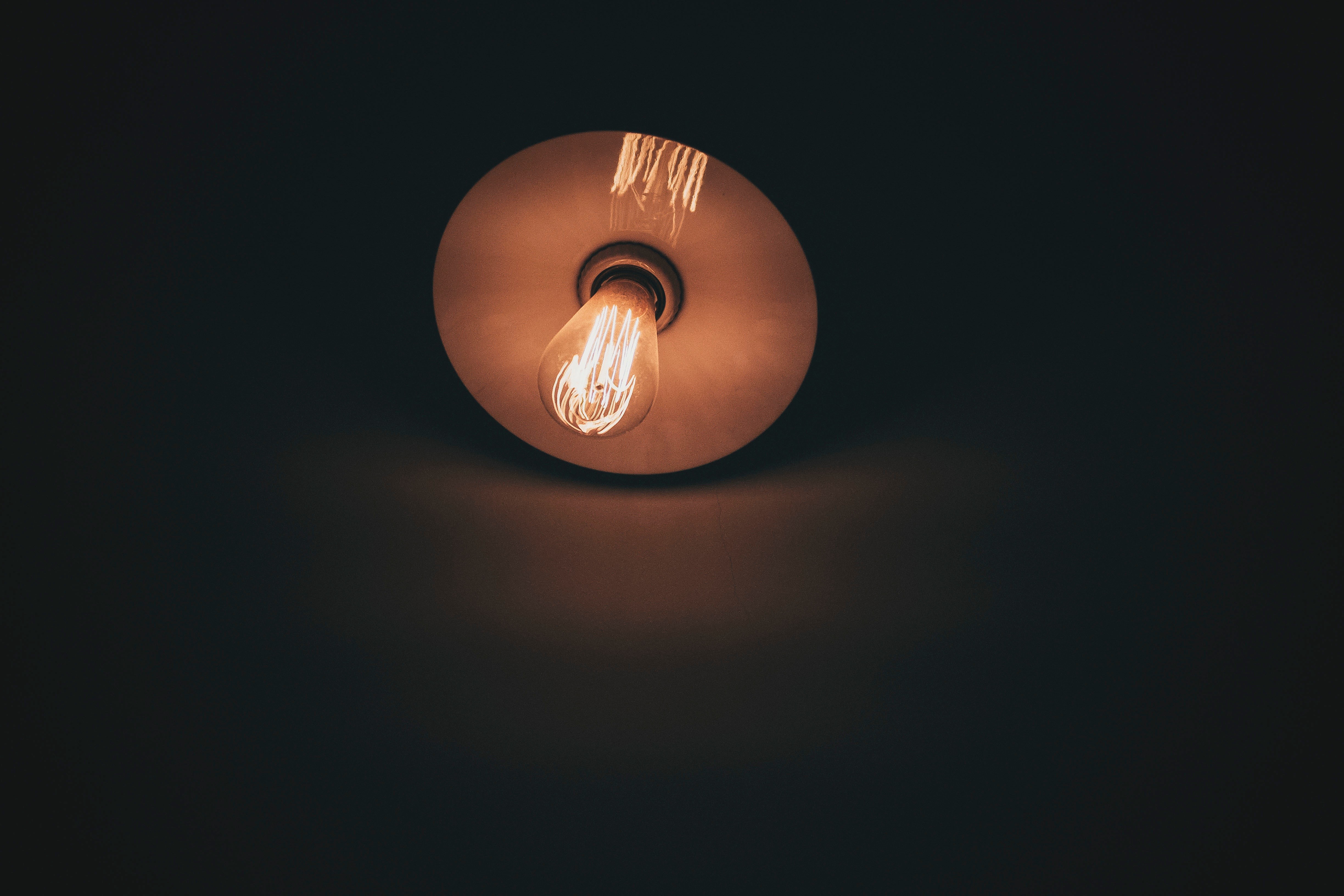 Edison bulb in a ceiling light fixture HD Wallpaper