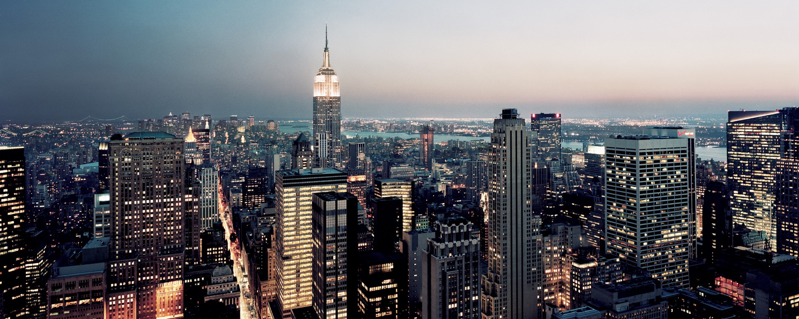 New York City Skyline at Dusk HD Wallpaper