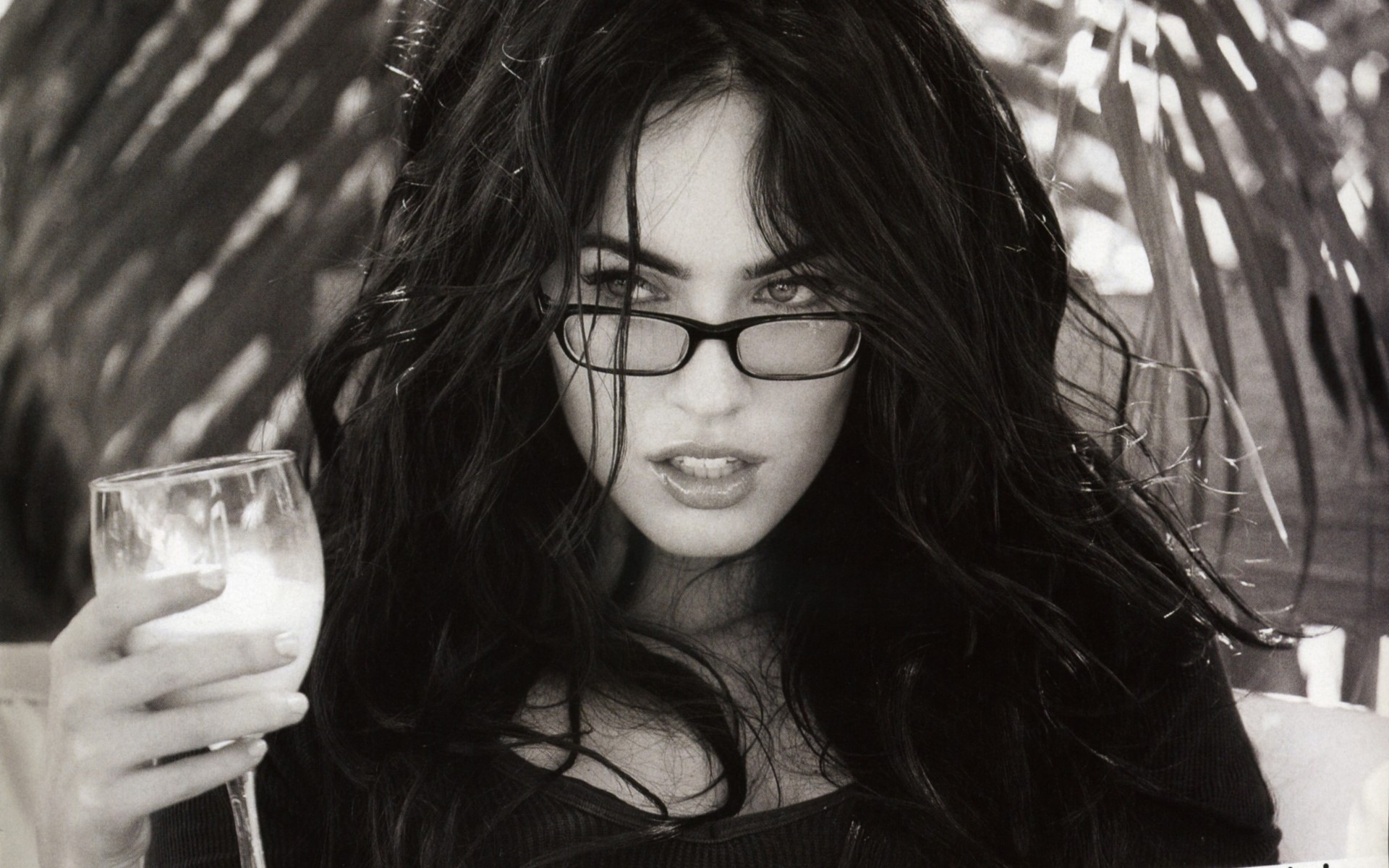 Megan Fox wearing glasses holding a drink HD Wallpaper