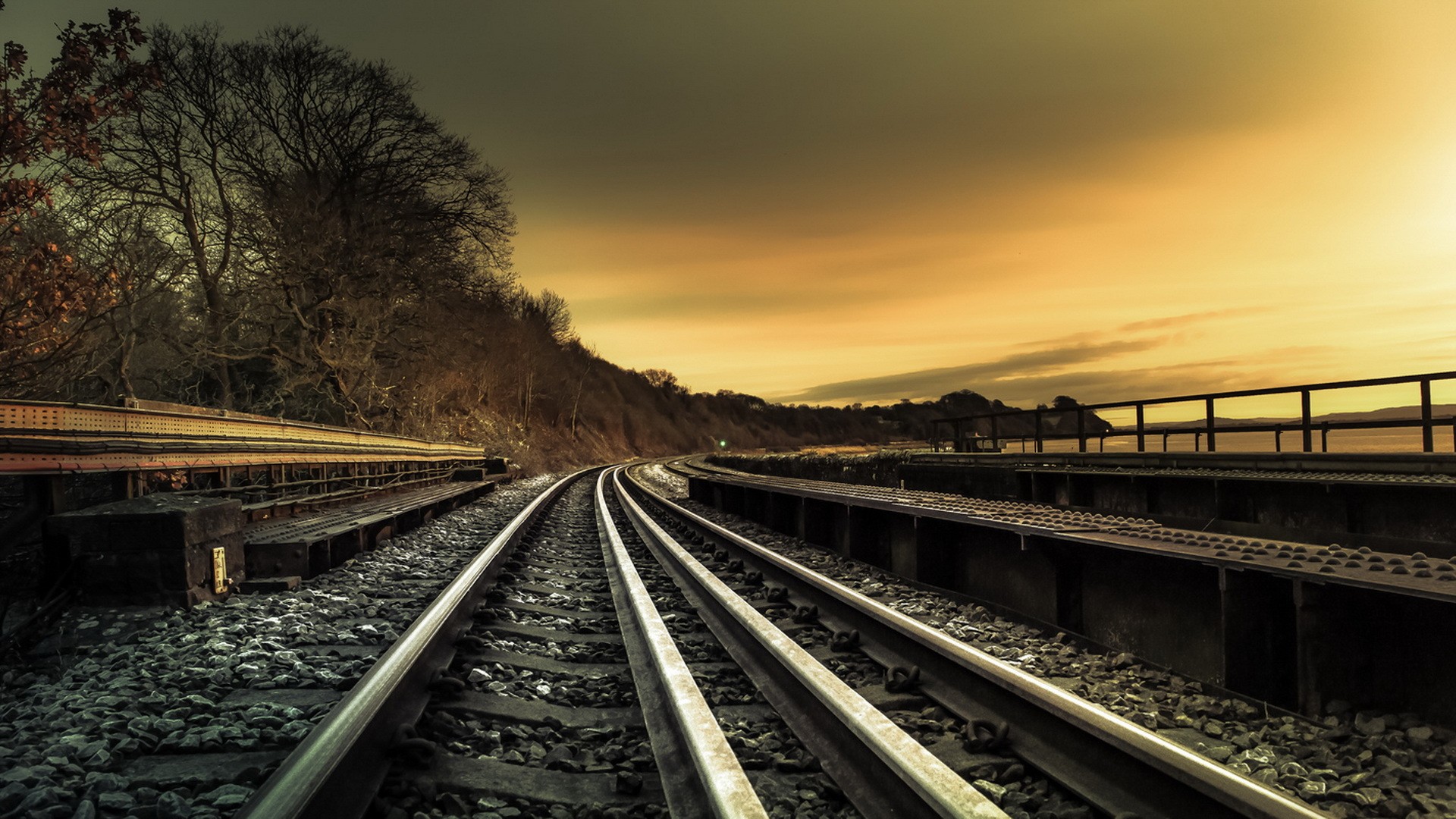 Railway tracks at sunset HD Wallpaper