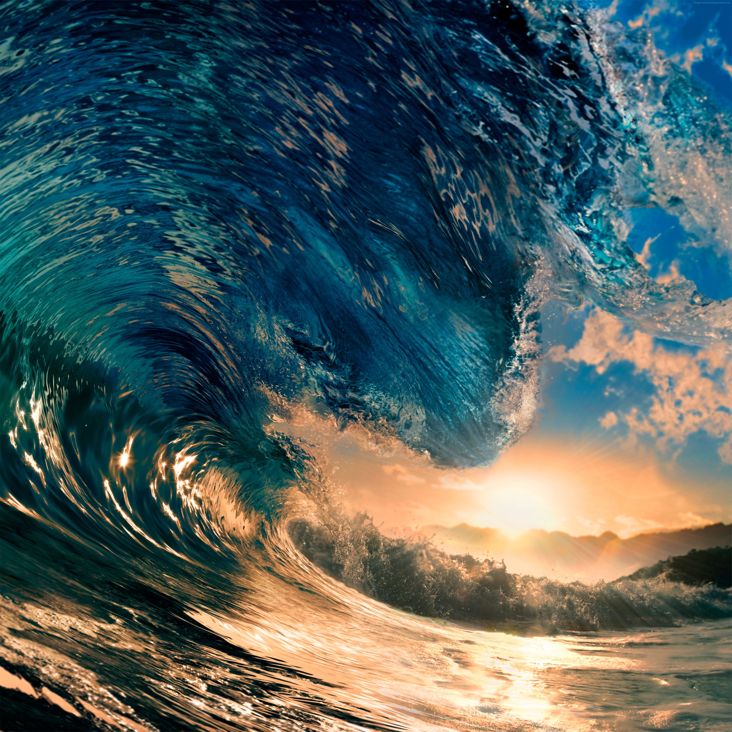 Ocean wave crashing at sunset HD Wallpaper