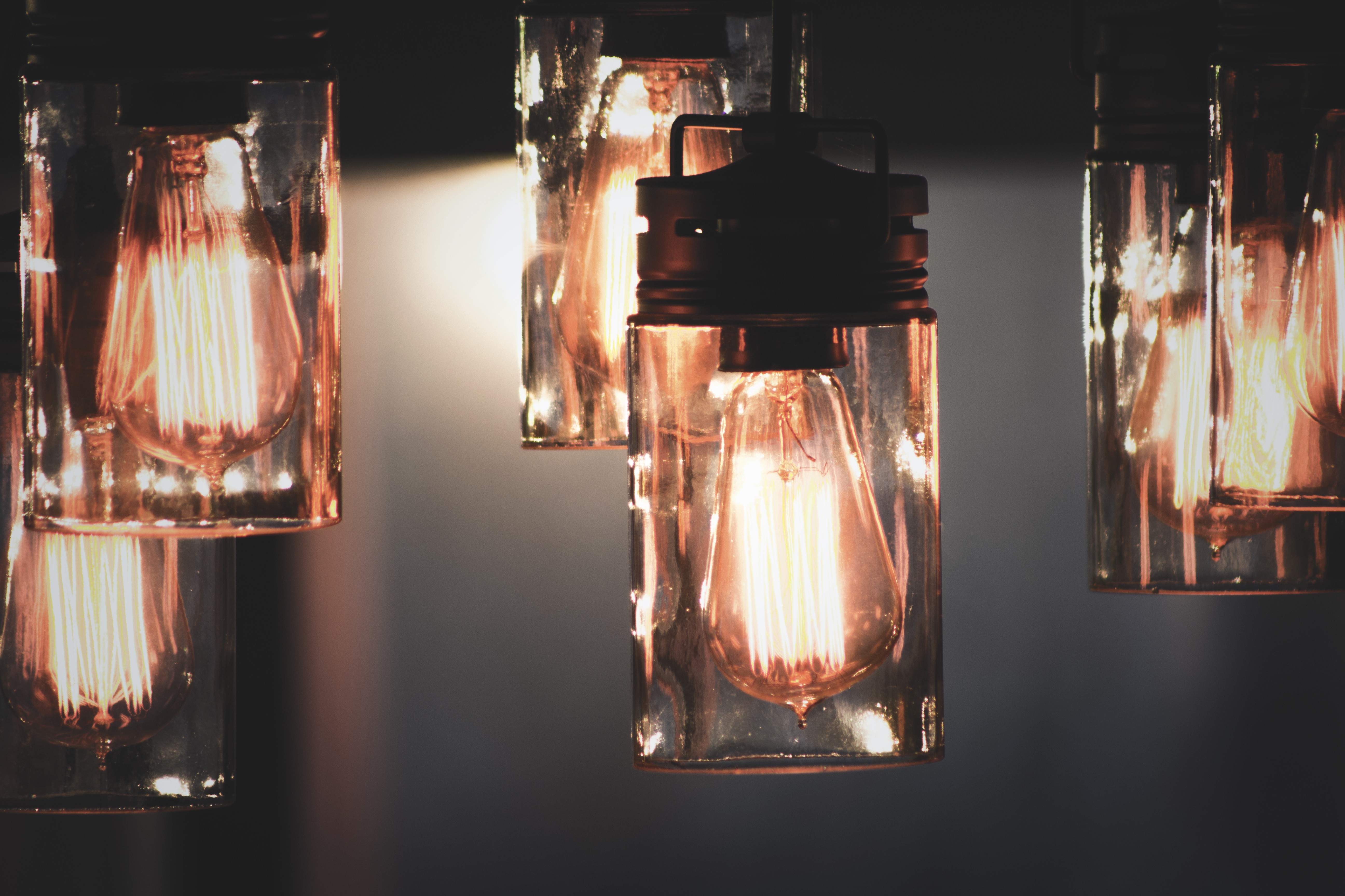 Edison light bulbs in glass jars HD Wallpaper