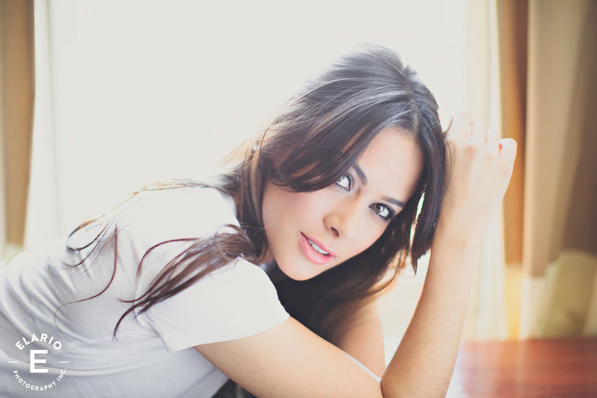 Nina Jade Napoletano lying on front HD Wallpaper