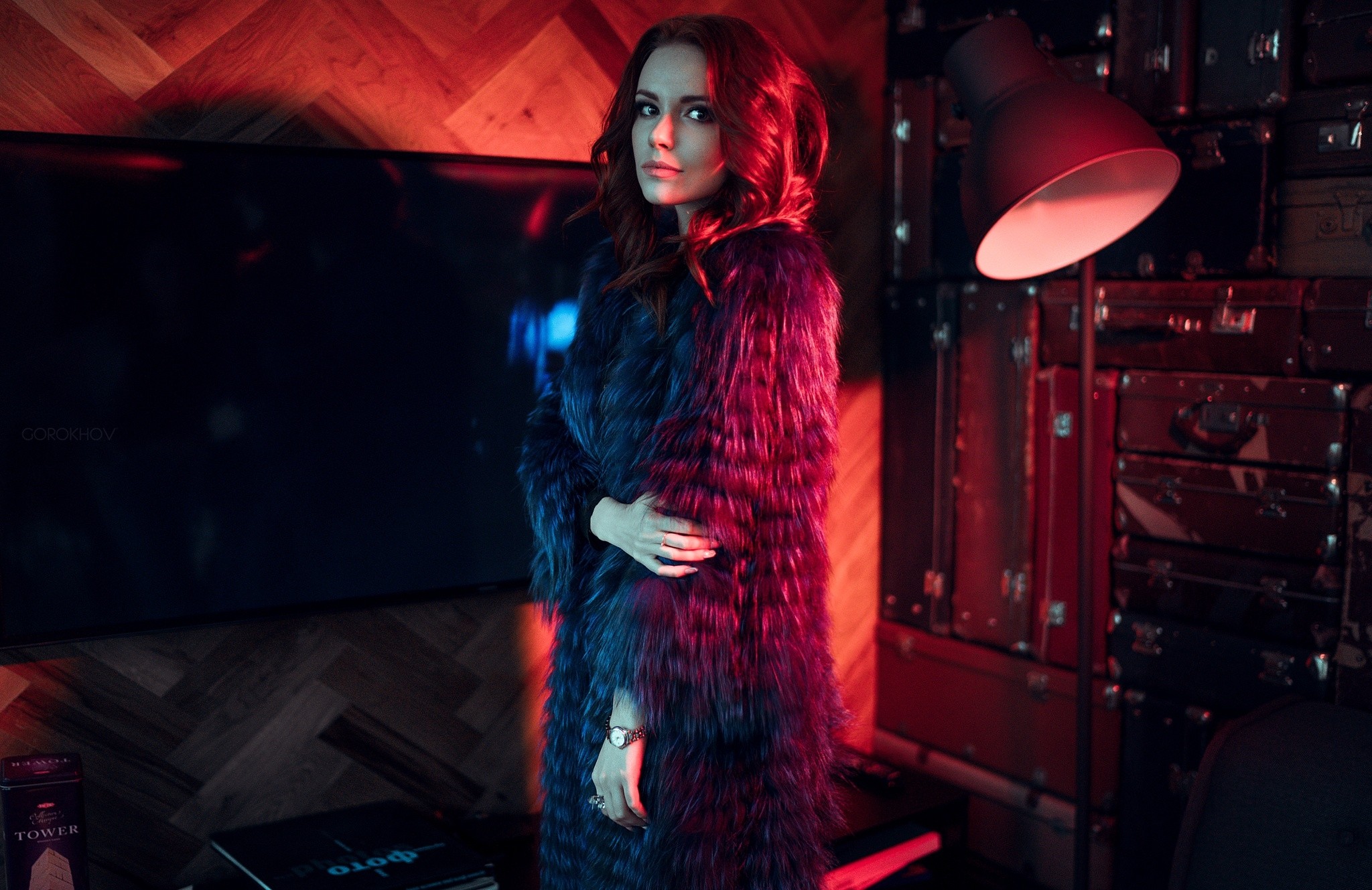Woman in Fur Coat by Ivan Gorokhov HD Wallpaper