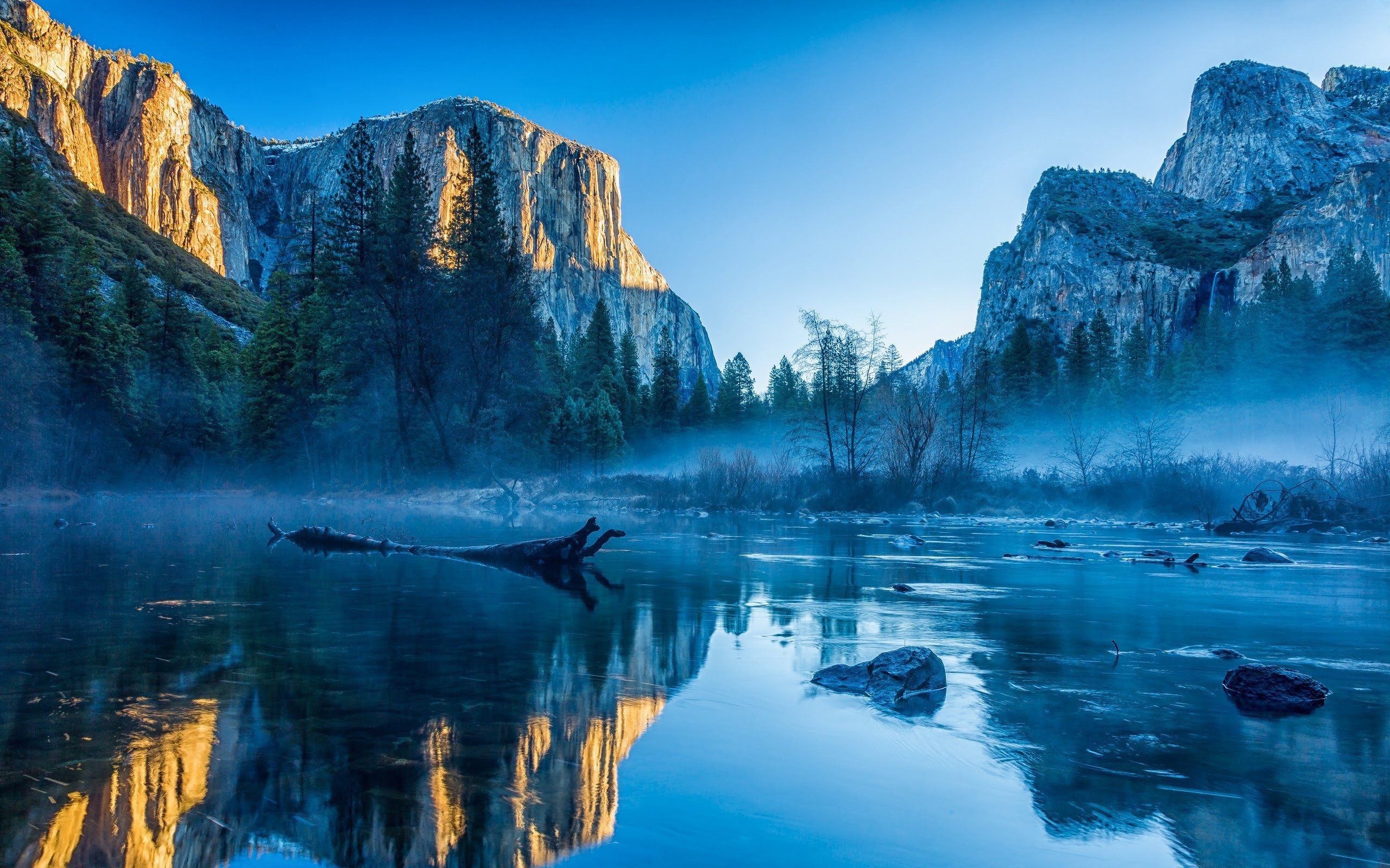 River and mountains in Yosemite National Park HD Wallpaper