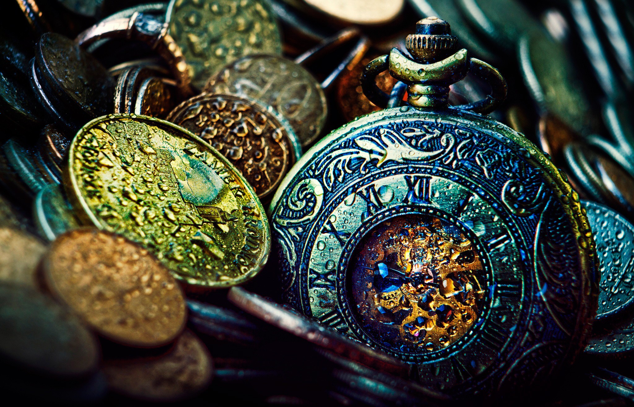 Antique pocket watch and coins close-up HD Wallpaper