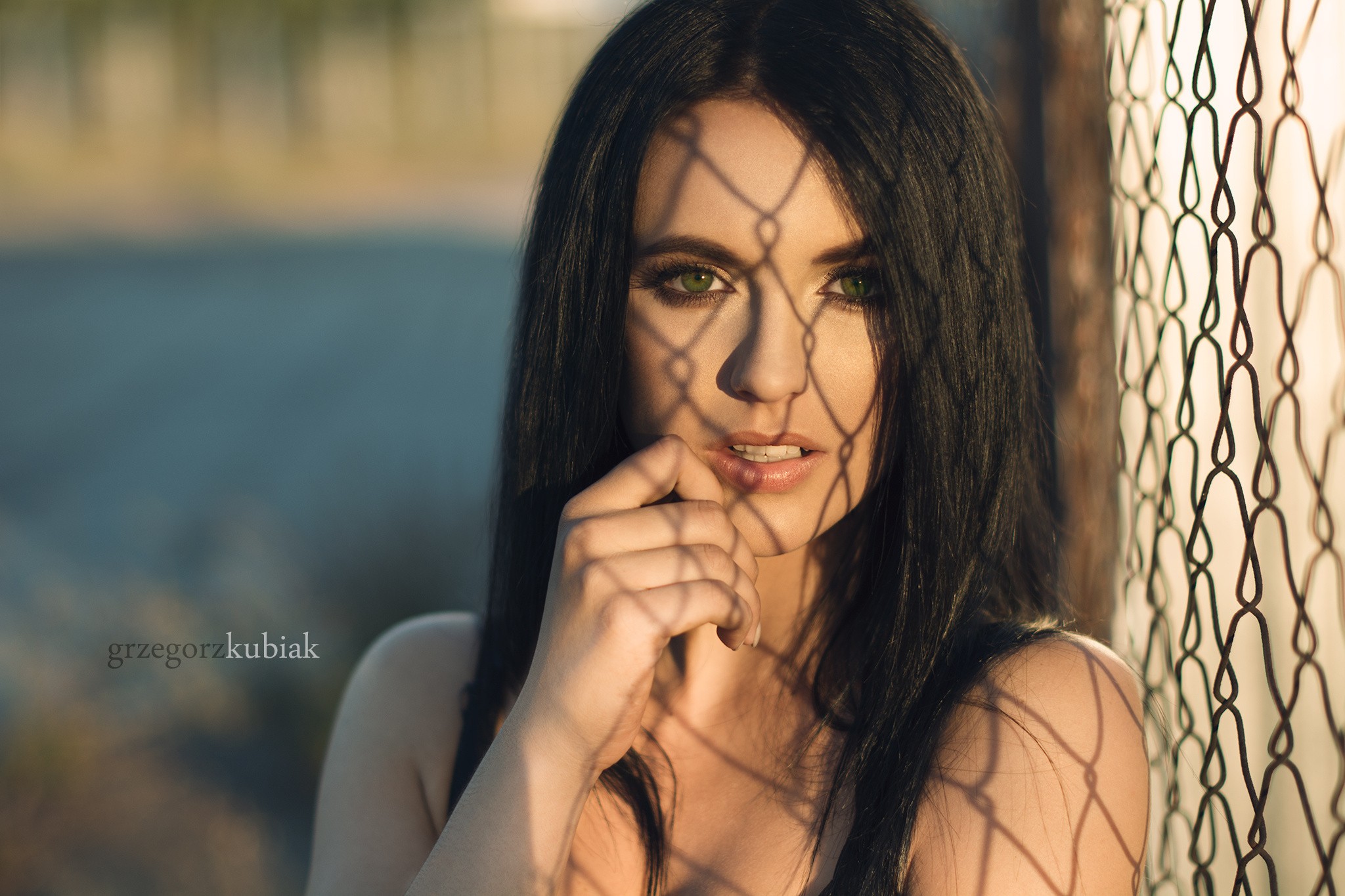 Portrait of a woman with green eyes by Grzegorz Kubiak HD Wallpaper