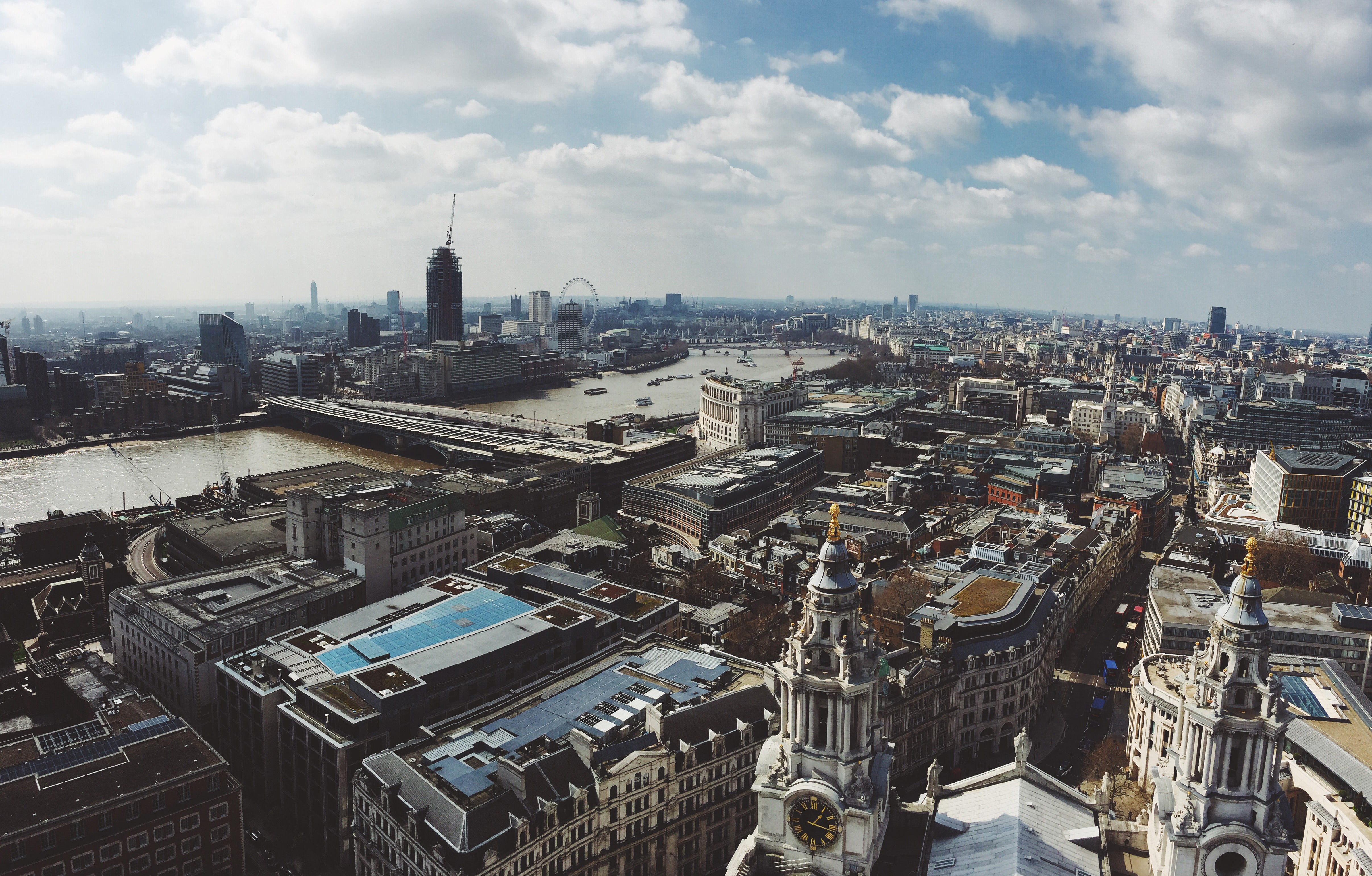 Aerial view of London skyline with River Thames HD Wallpaper