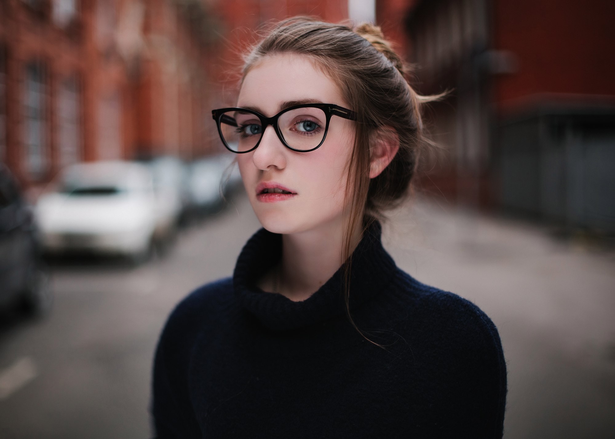 Katerina Gorodkova wearing glasses and a sweater HD Wallpaper