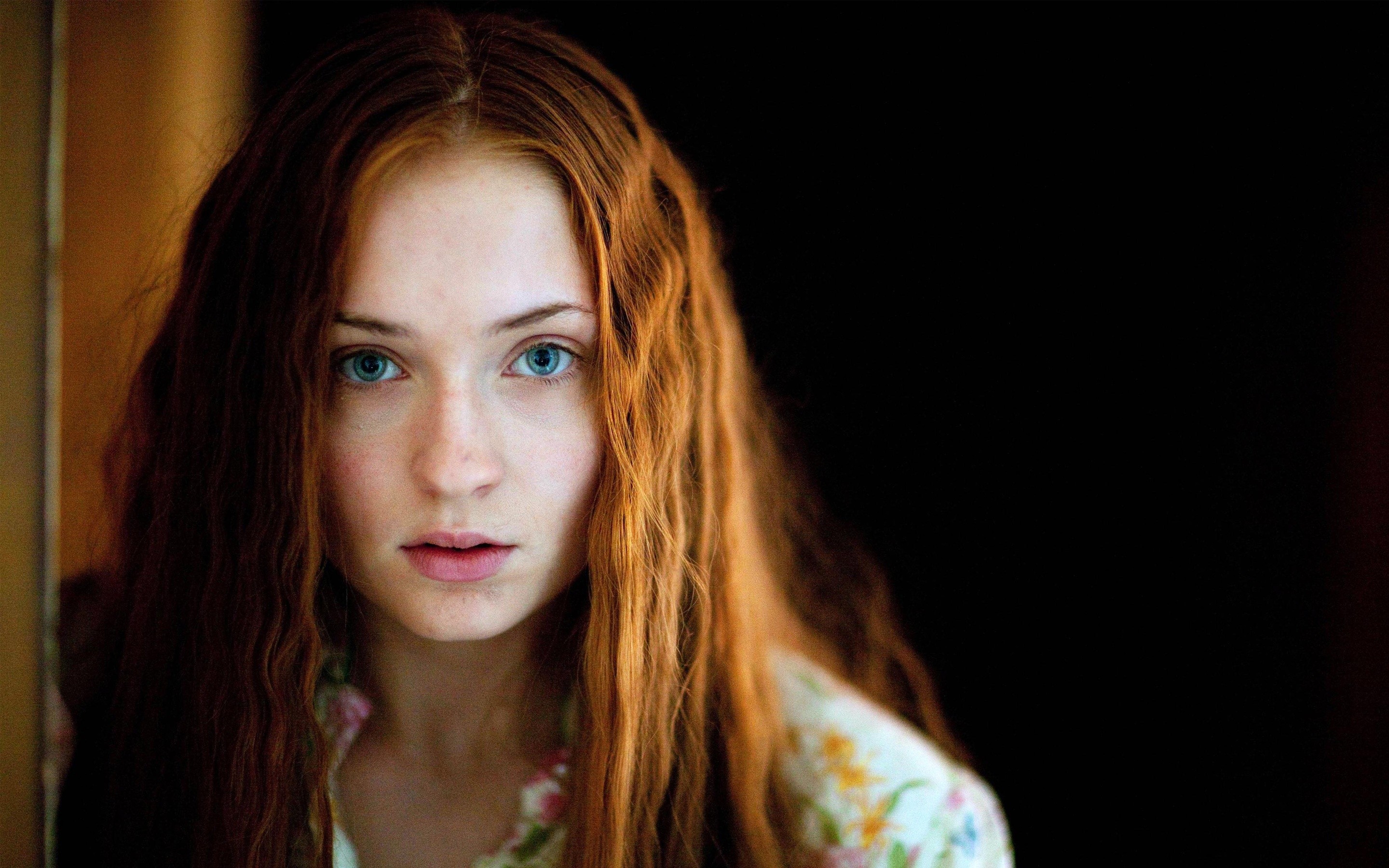 Sophie Turner with long red hair HD Wallpaper