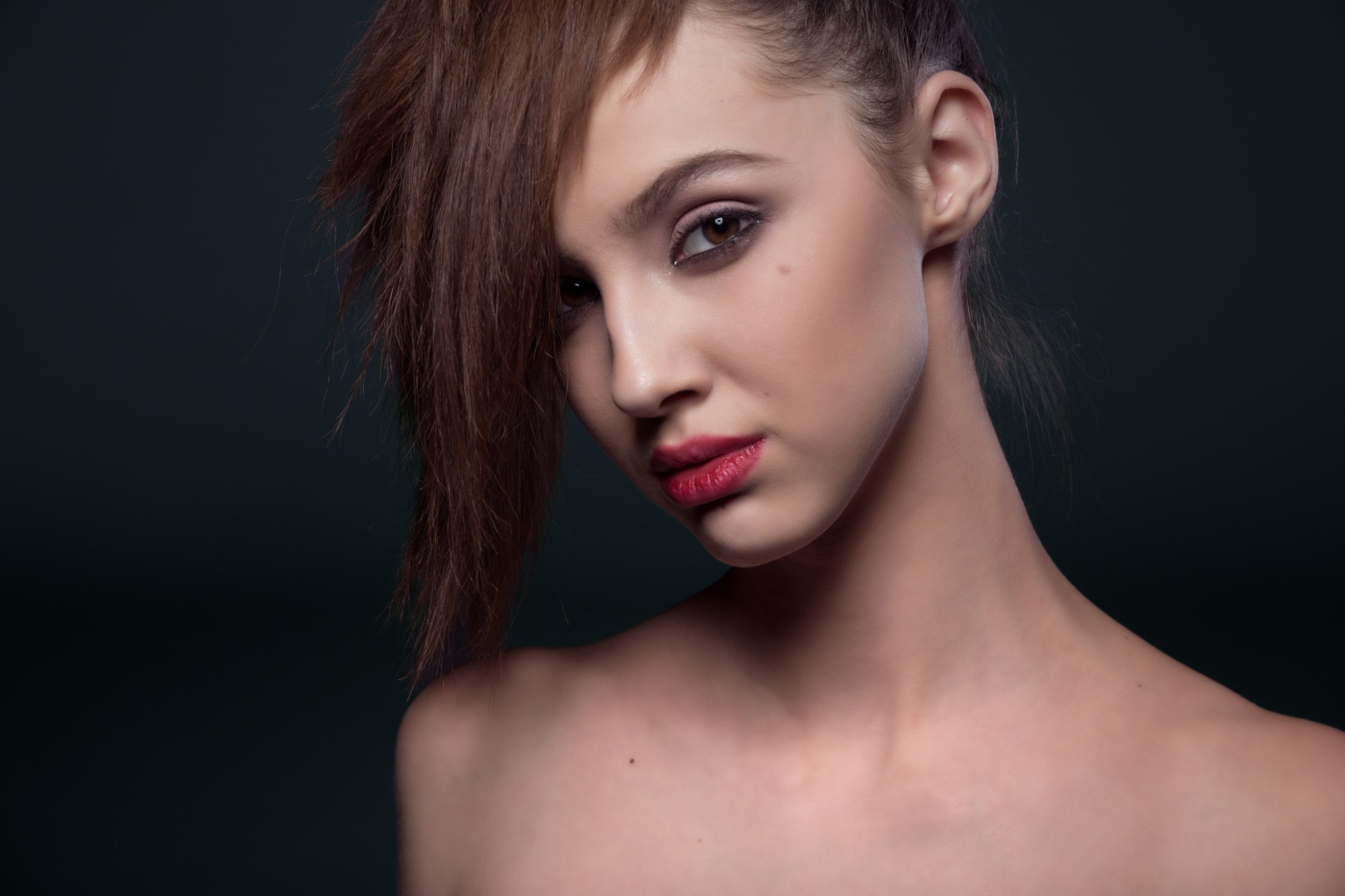 Woman with dark hair and red lipstick HD Wallpaper