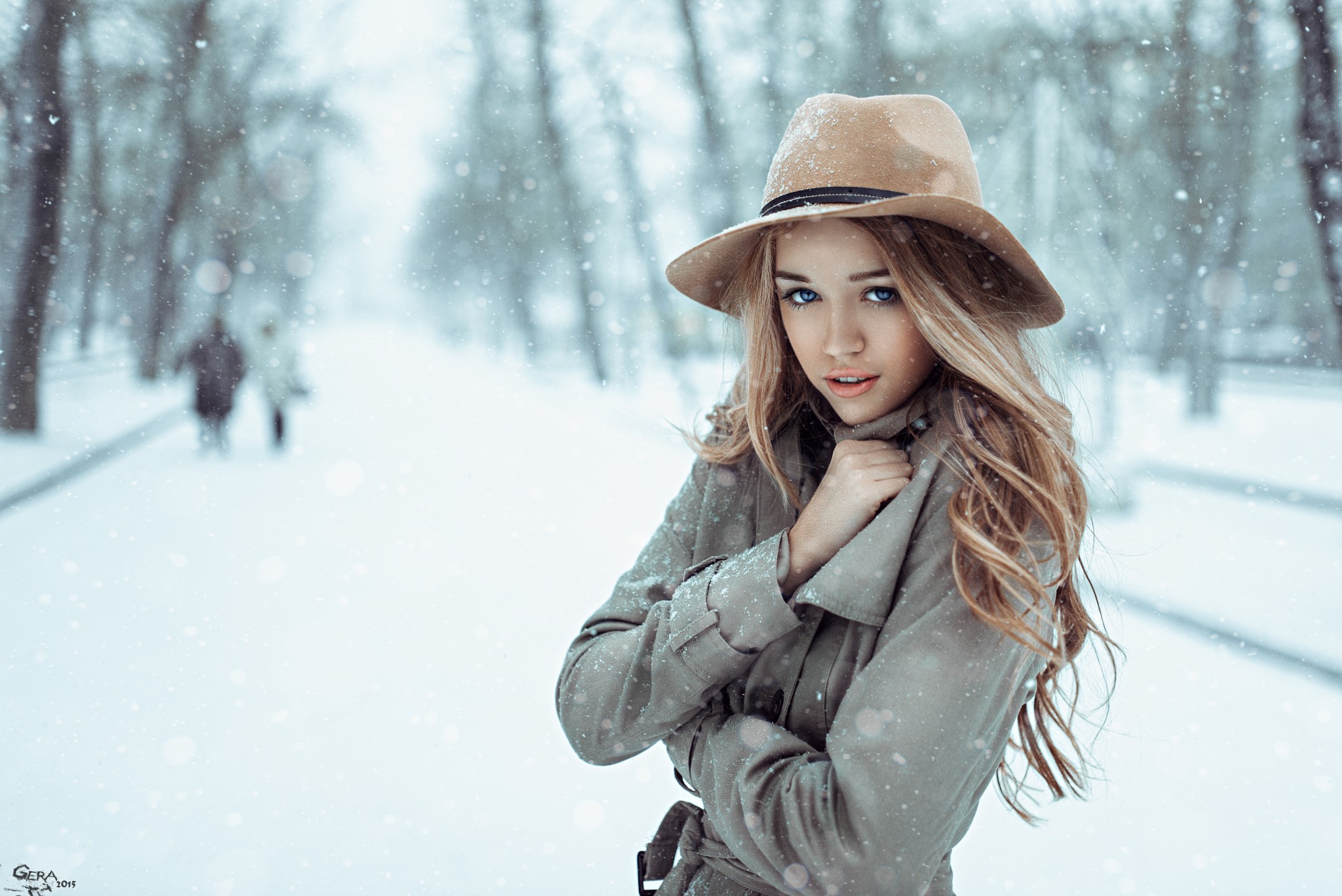 Dasha Romanchenko in a trench coat in the snow HD Wallpaper