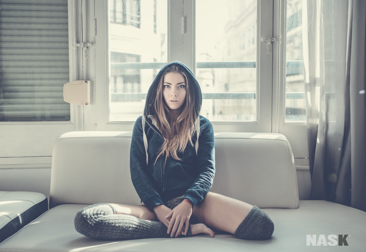 Marisol Gonzalez wearing leg warmers and a hoodie HD Wallpaper