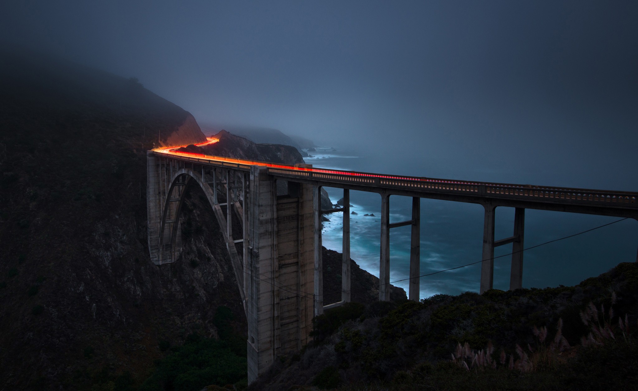 Bixby Creek Bridge at night with light trails HD Wallpaper