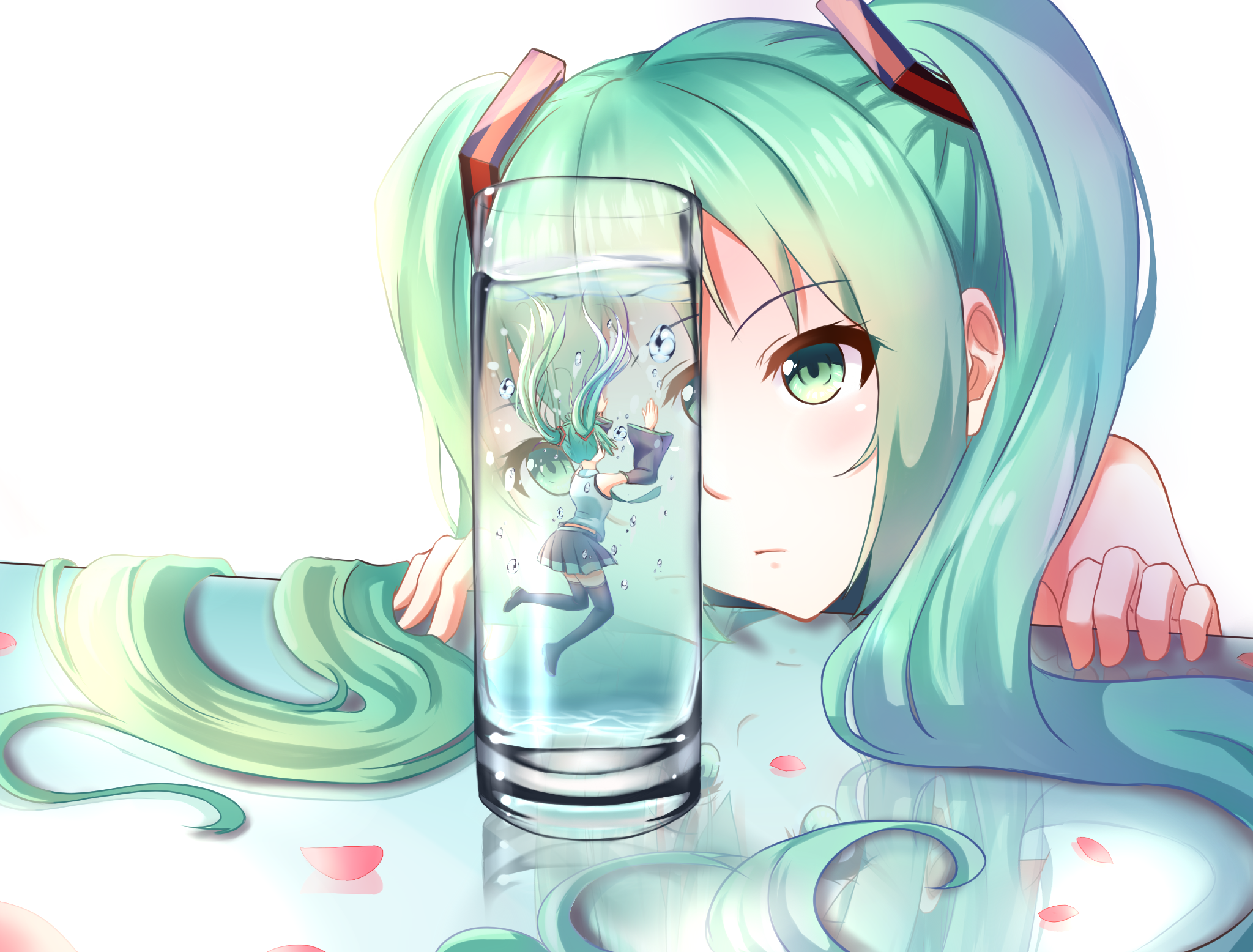 Hatsune Miku in a glass of water HD Wallpaper