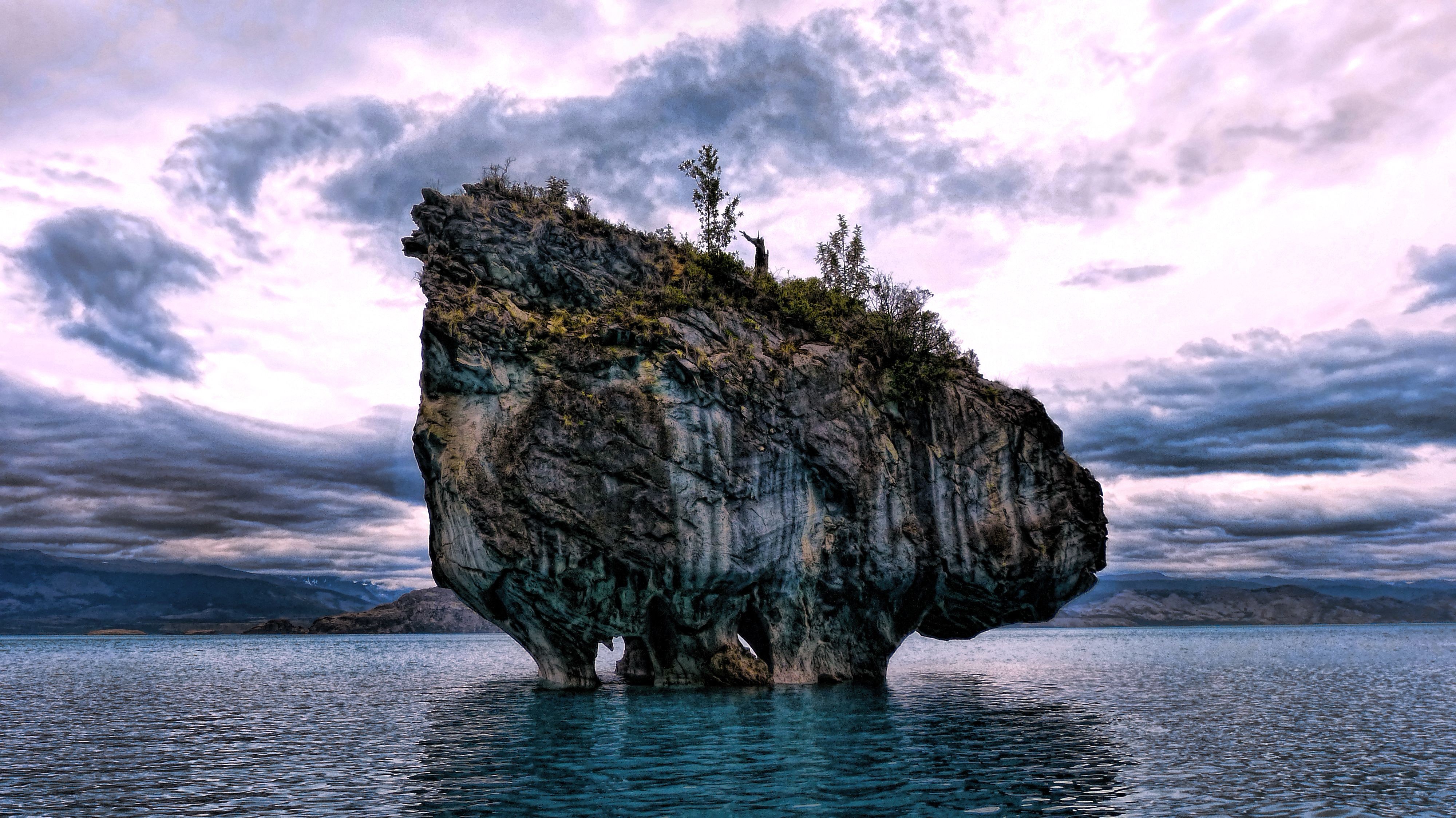 Marble Caves on General Carrera Lake, Patagonia HD Wallpaper