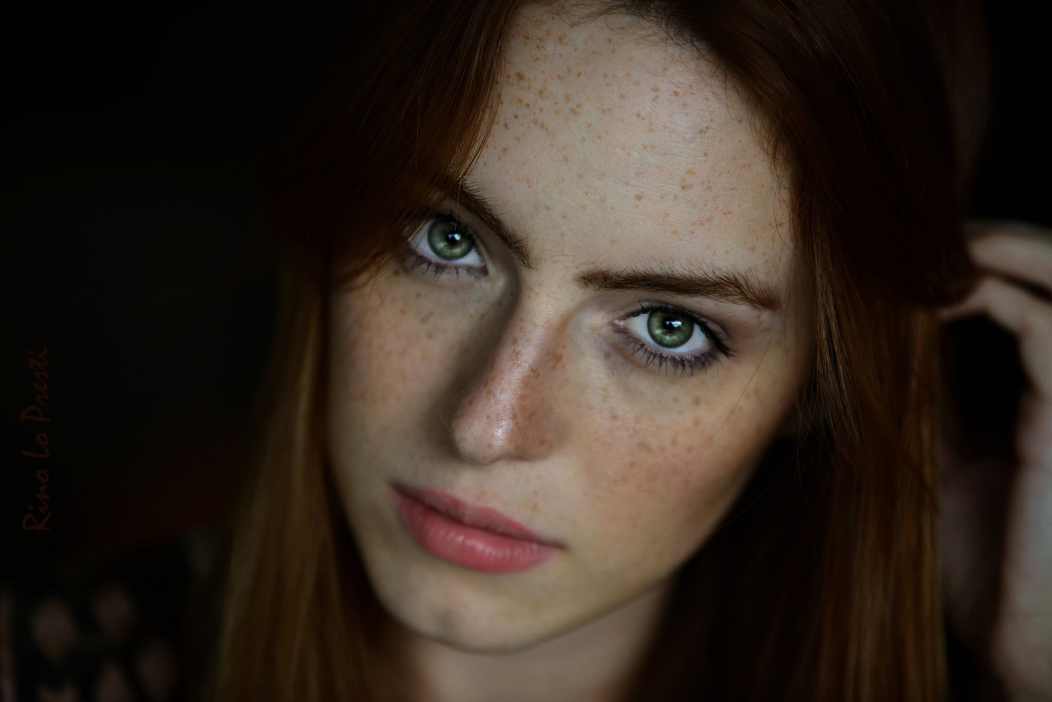 looking at viewer freckles women green eyes redhead HD Wallpaper