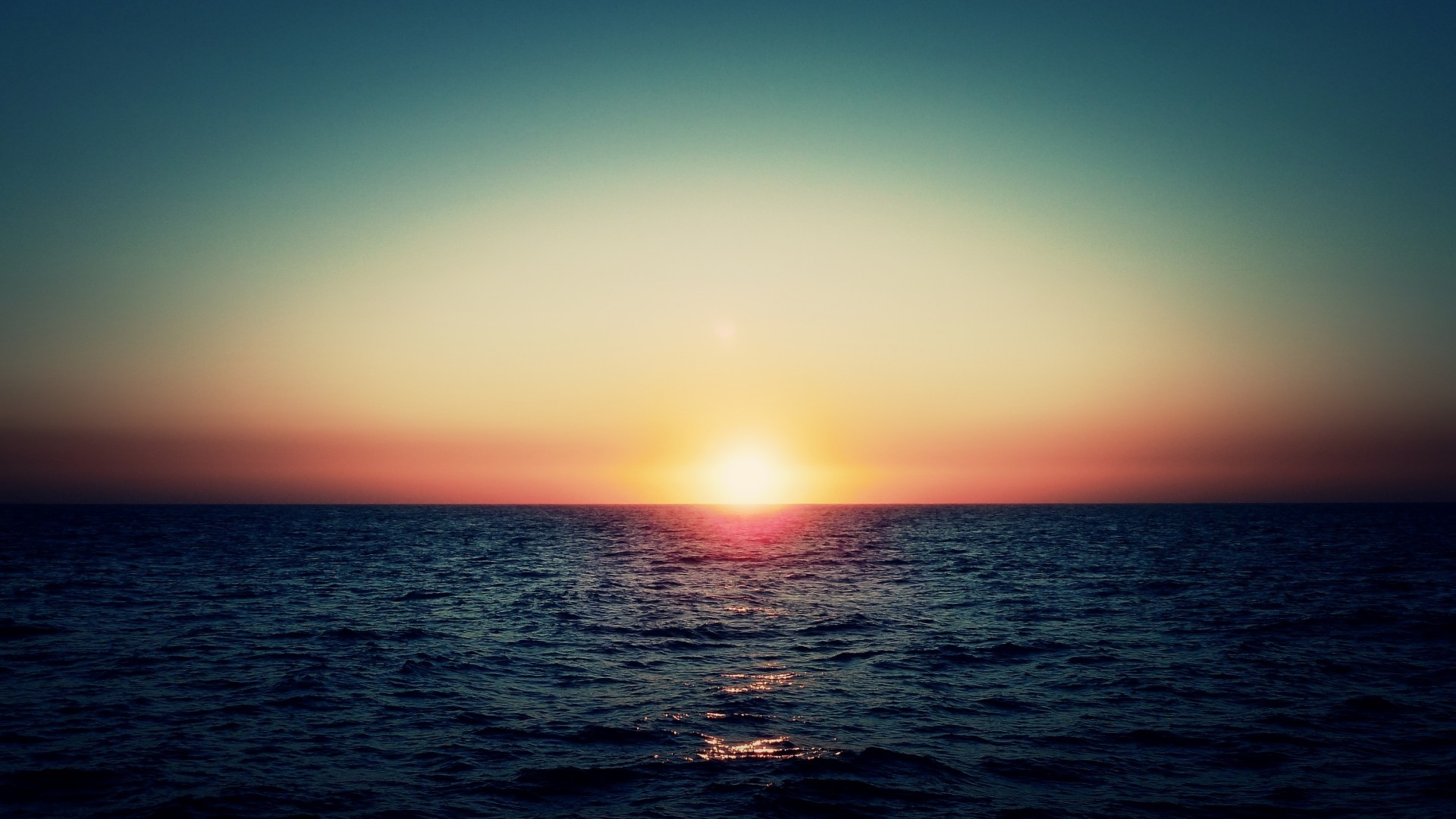 Sunset over the sea HD Wallpaper