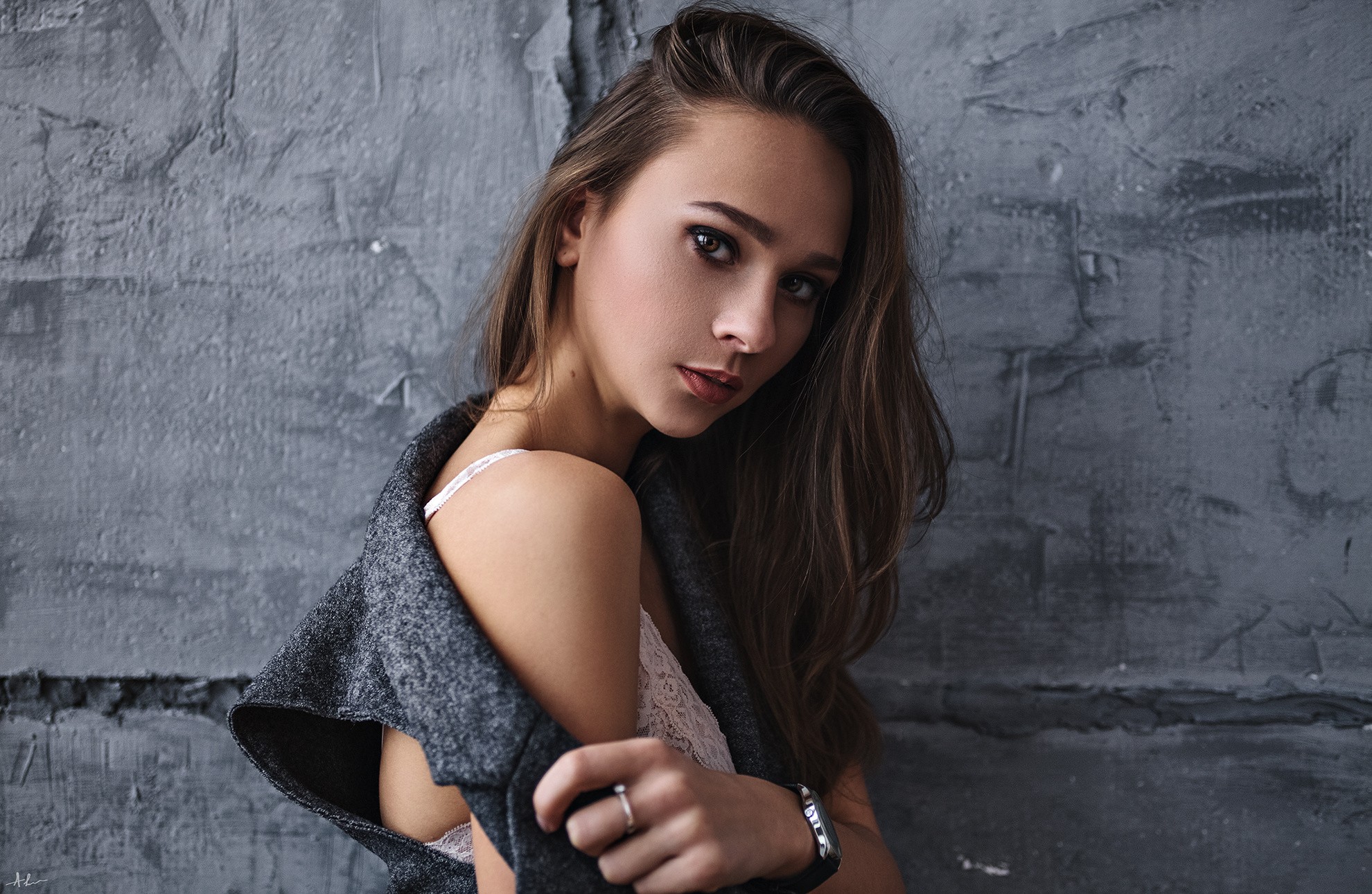Woman with auburn hair and brown eyes by Kirill Averyanov HD Wallpaper
