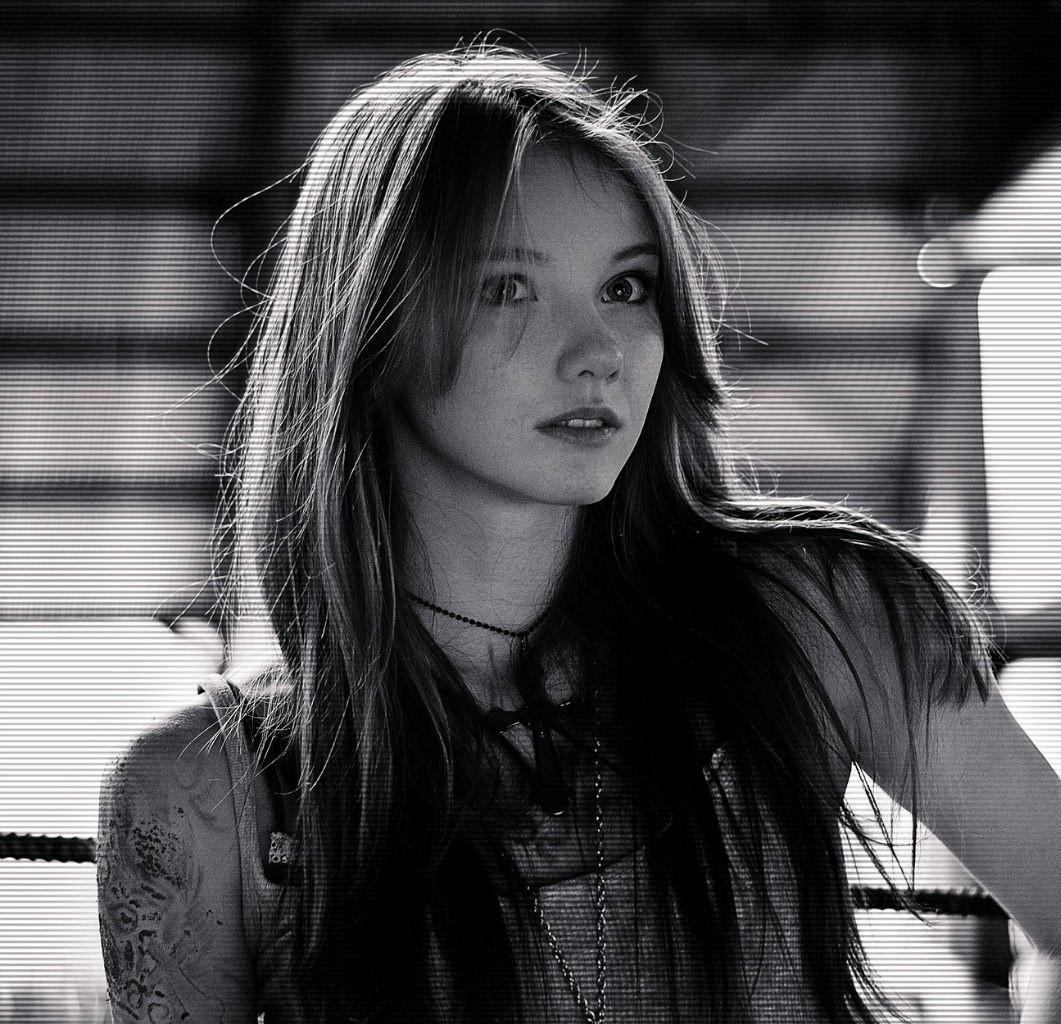Olesya Kharitonova in a black and white portrait HD Wallpaper