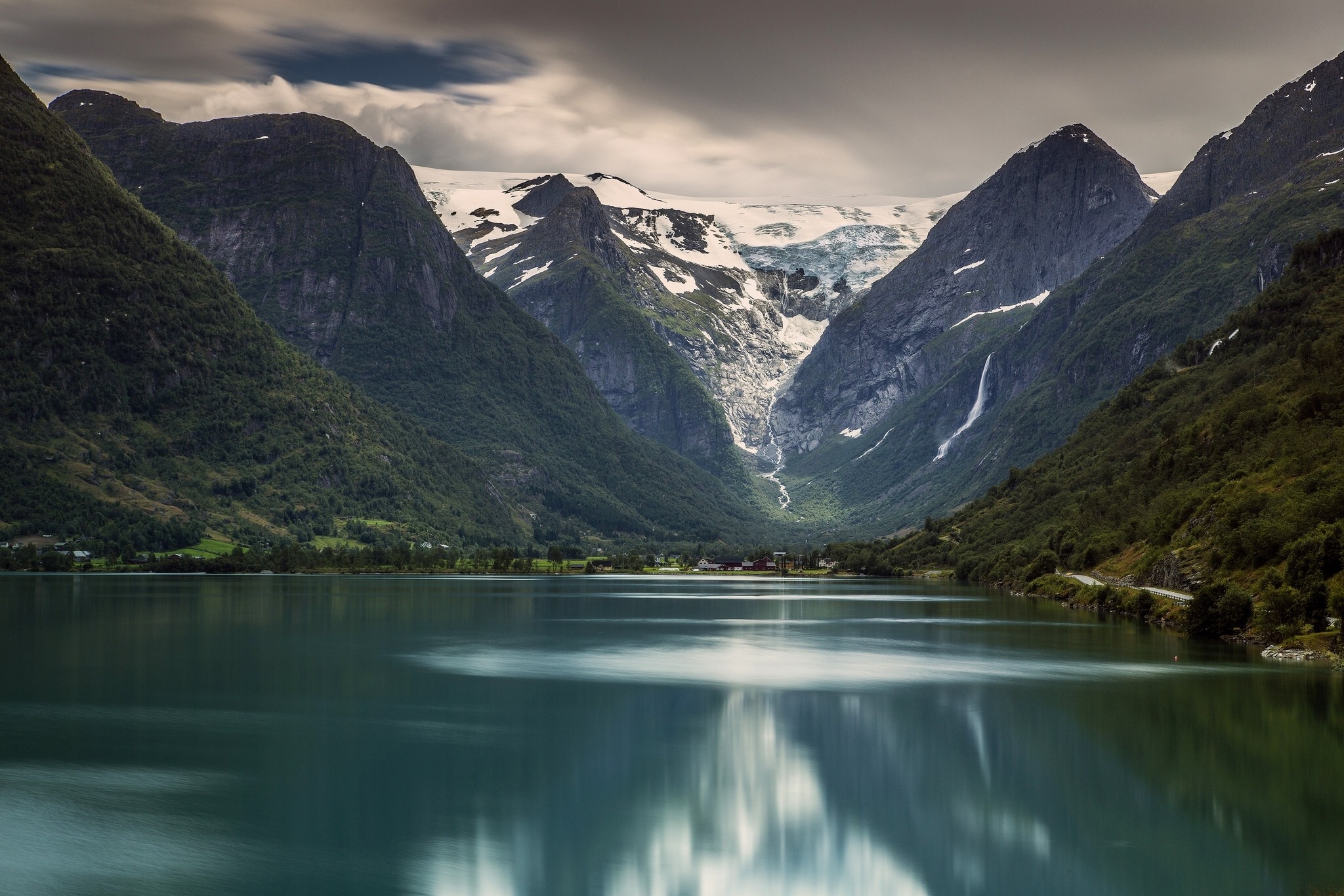 Jostedalsbreen National Park with Glacier and Lake HD Wallpaper